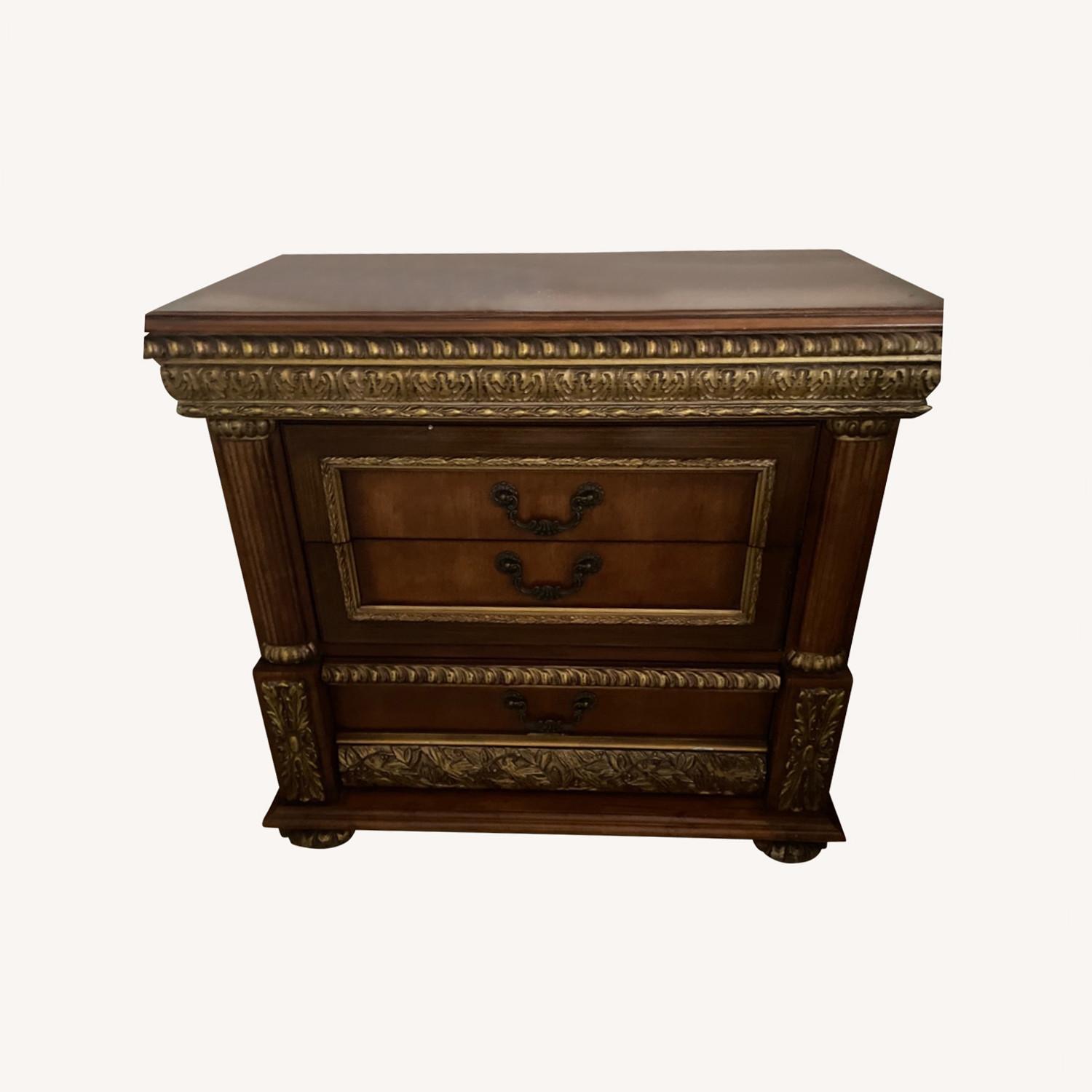 Queen Anne Nightstand - image-0