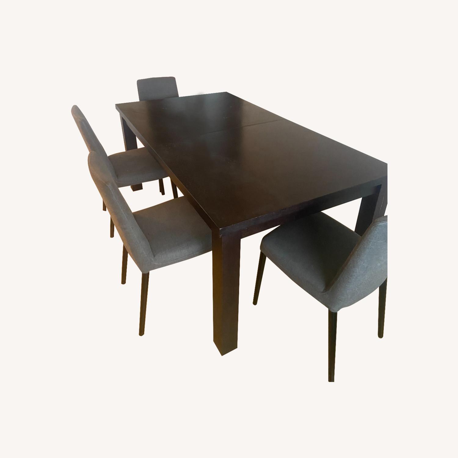 New Rustics Home Large Solid Oak Dining Table - AptDeco