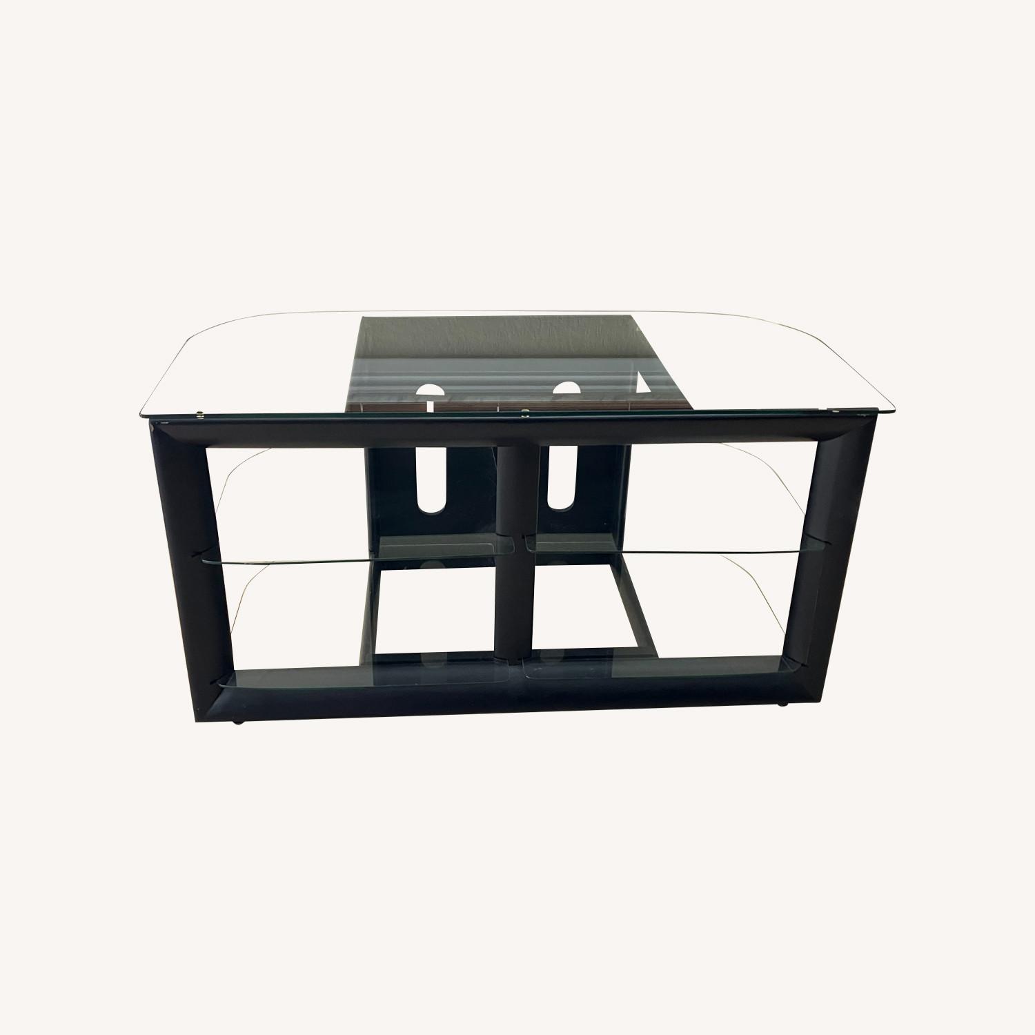 Rooms To Go TV Table AptDeco