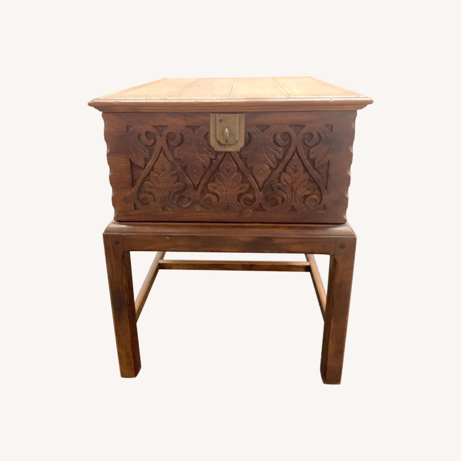 Henredon Coffee Table With Drawer - image-0