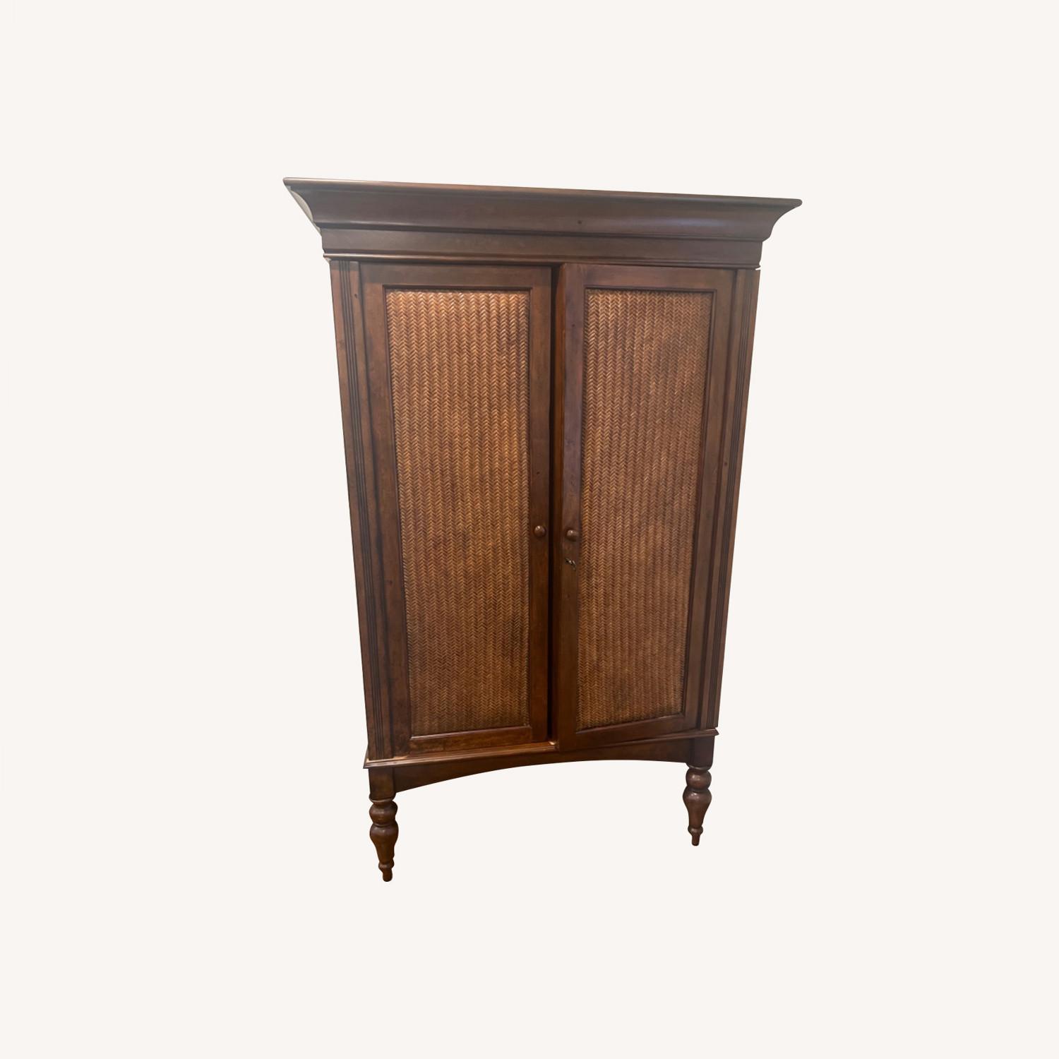 Howard Miller Bar - image-0