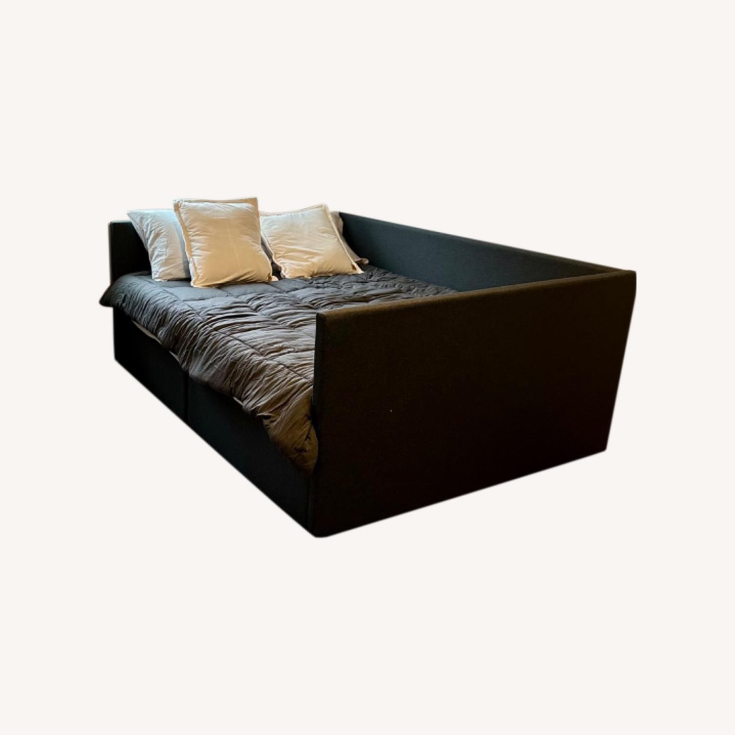 Grey Full Size Daybed - image-0
