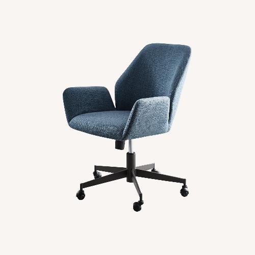 West Elm Outdoor Cantilever Umbrella, 11 Ft, Round AptDeco