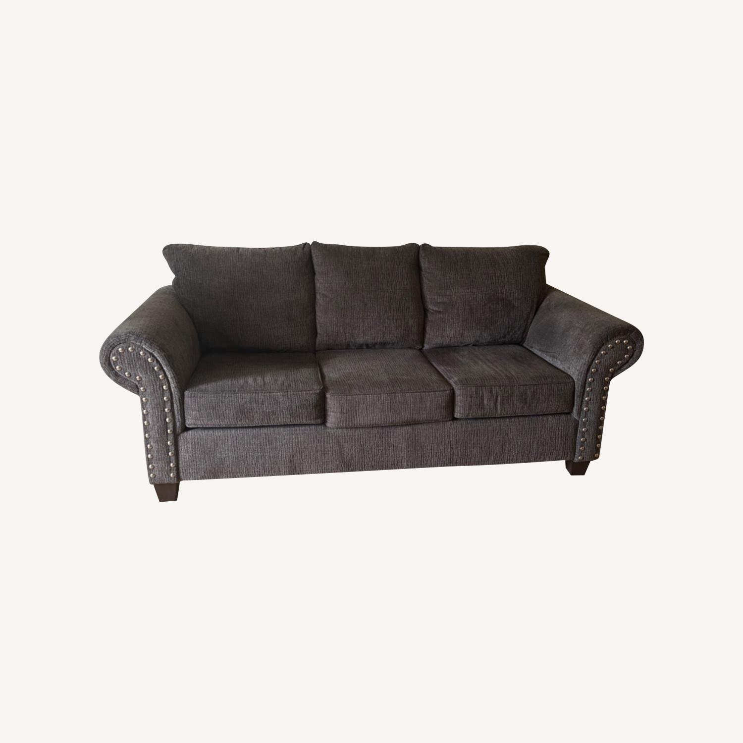 Raymour & Flanigan Grey Landers Sofa AptDeco