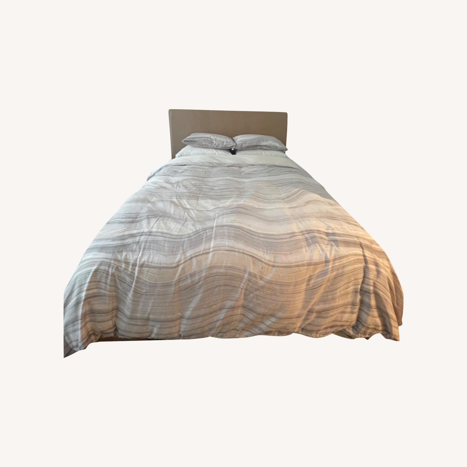 Crate & Barrel Queen Size Bed - image-0