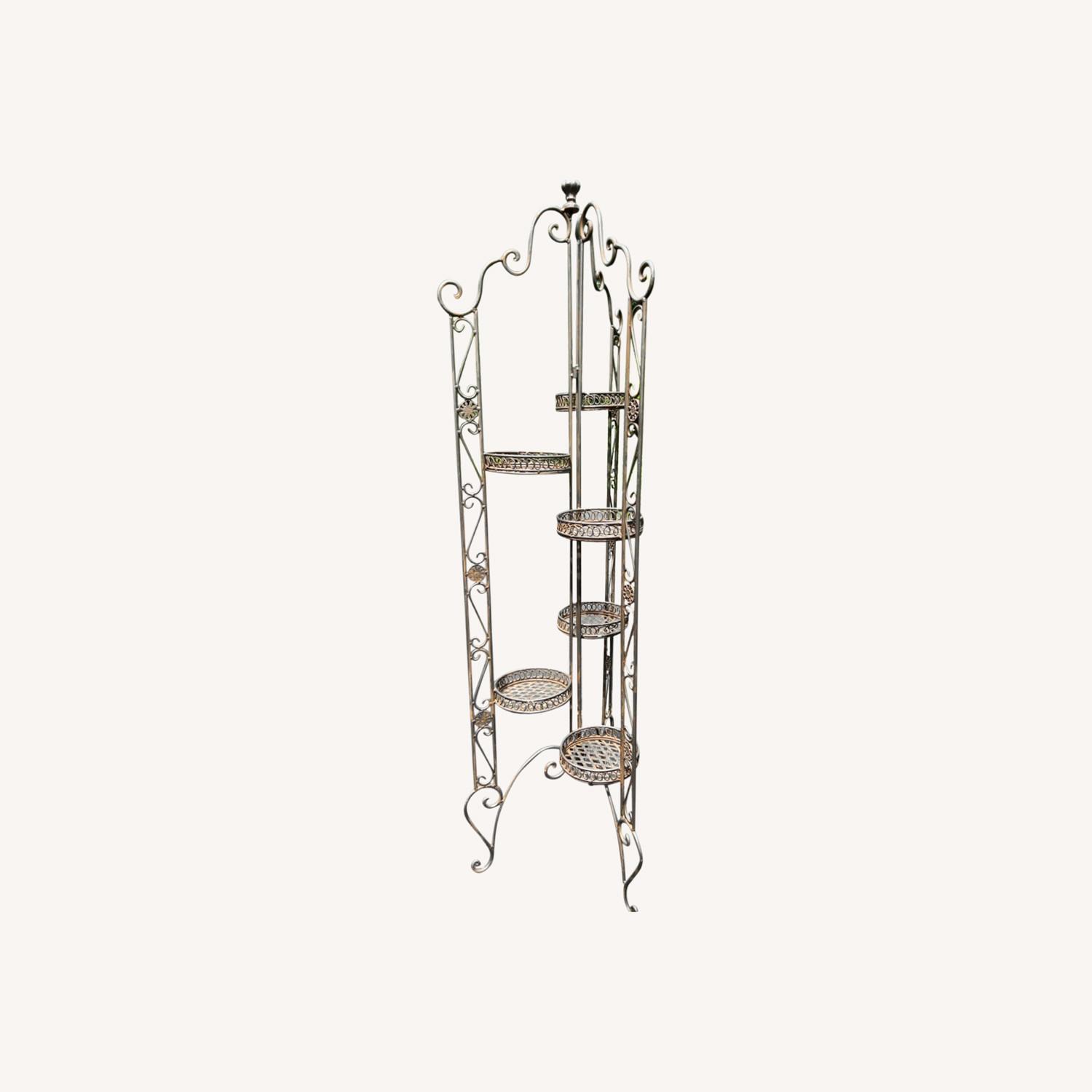Metal Plant Rack Organizer - image-0