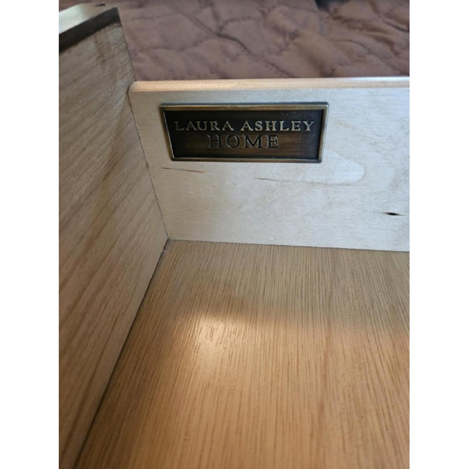 Kincaid Lingerie/Jewlery Chest - image-2