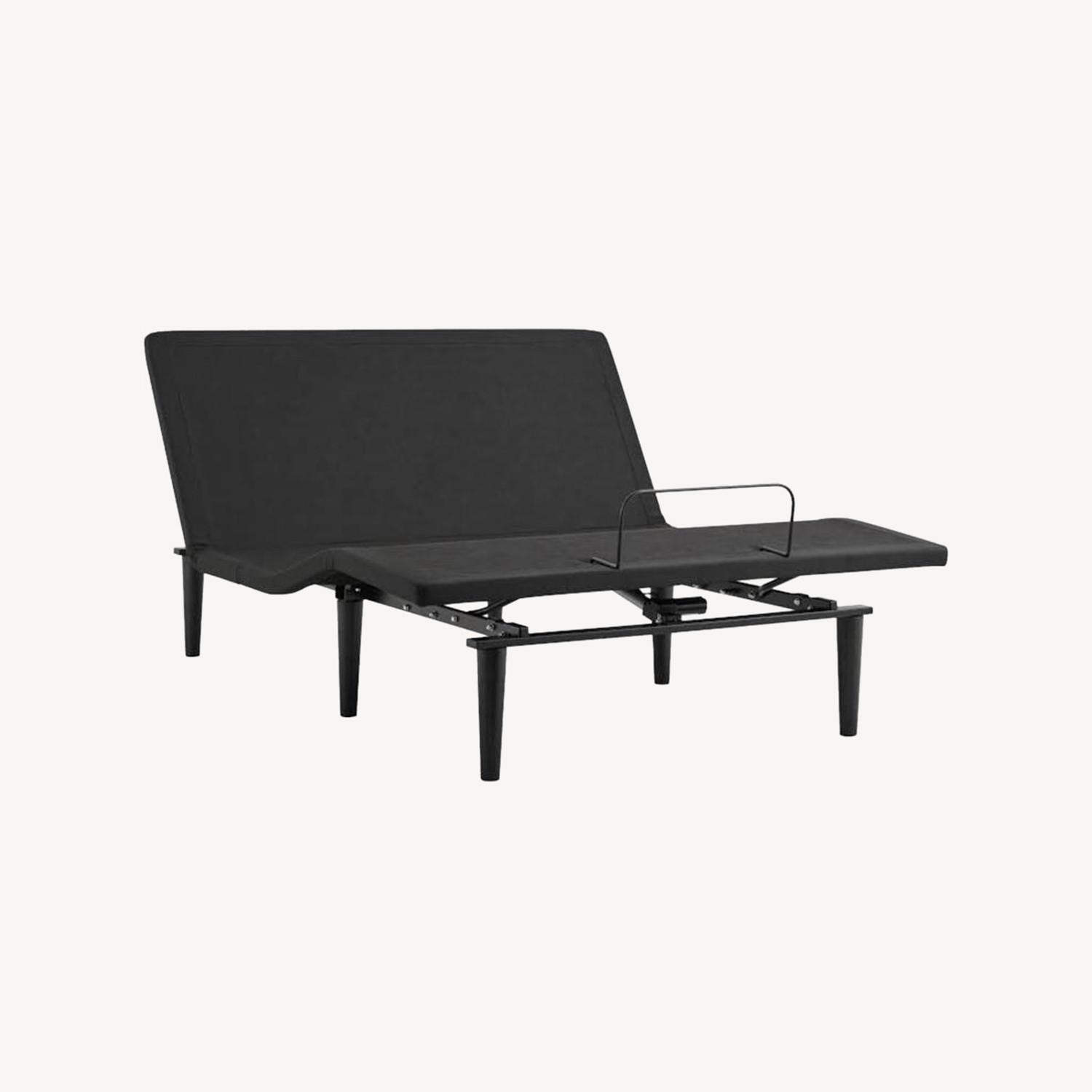Serta Electrical Adjustable Bed - image-0