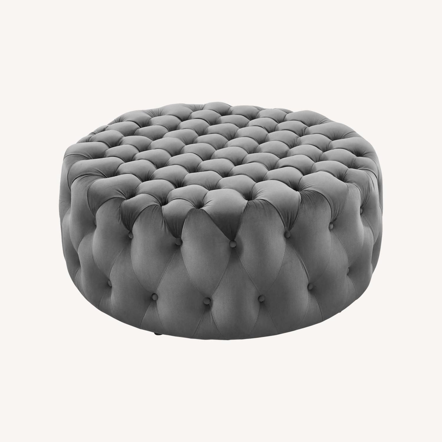 Large Round Ottoman In Tufted Gray Velvet AptDeco