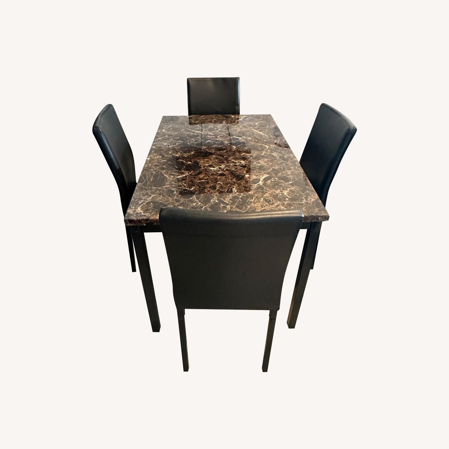 Dining Room Table with 4 Chairs - image-0