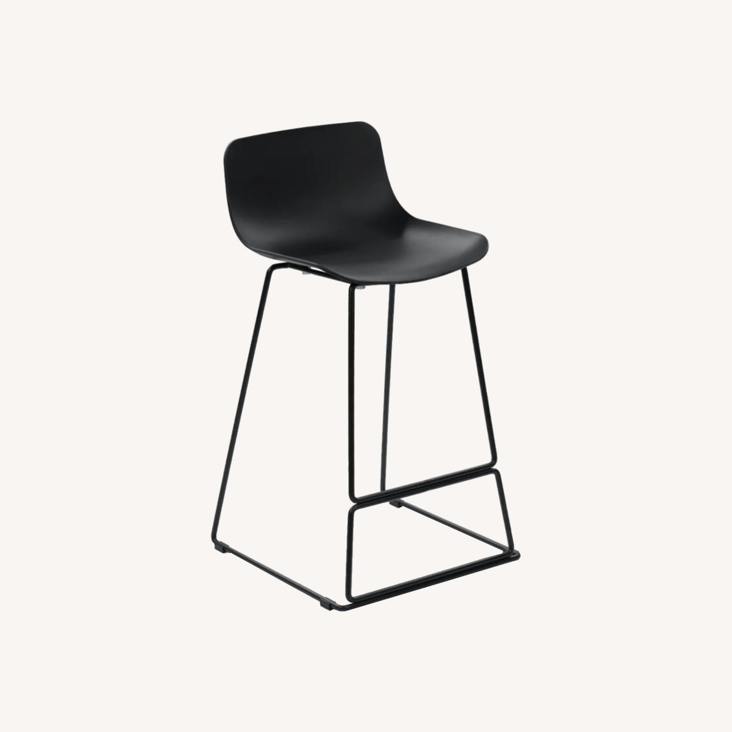 Article Counter Stools - image-0