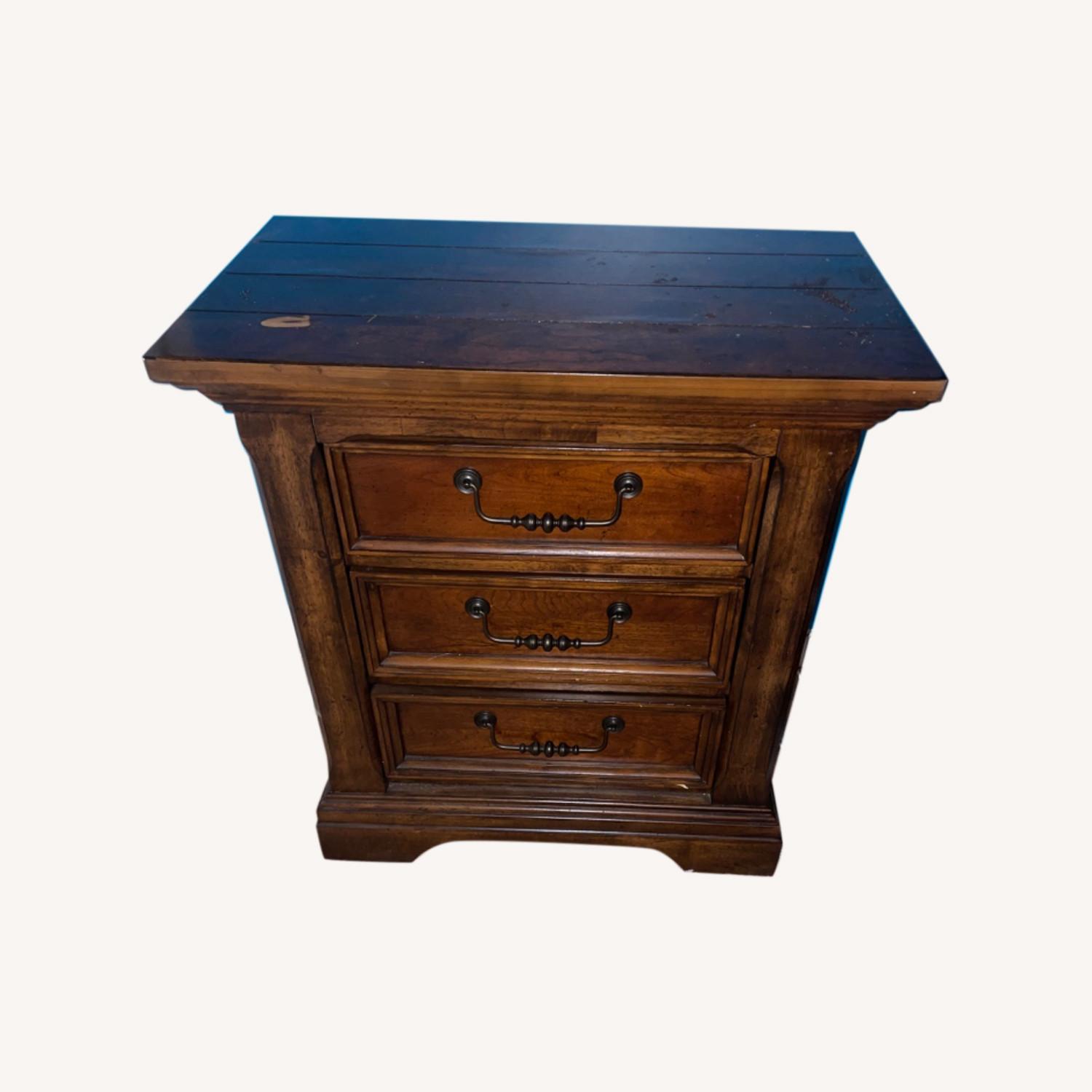 Traditional Side Table - image-0