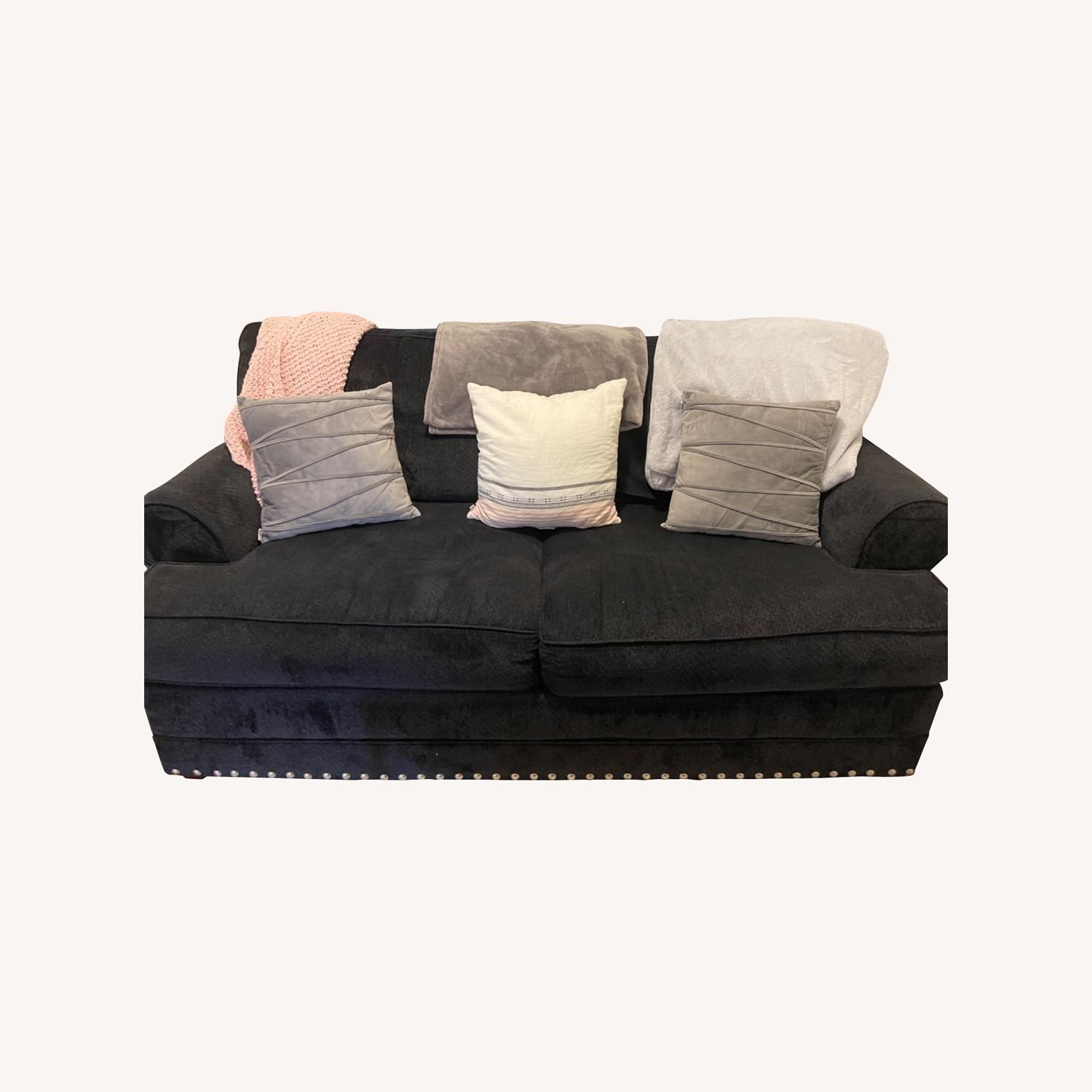 Bob's Dakota Large Loveseat Sofa AptDeco