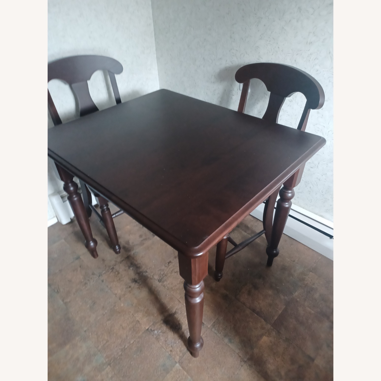 Beautiful Canadel Table and 4 Chairs - image-6