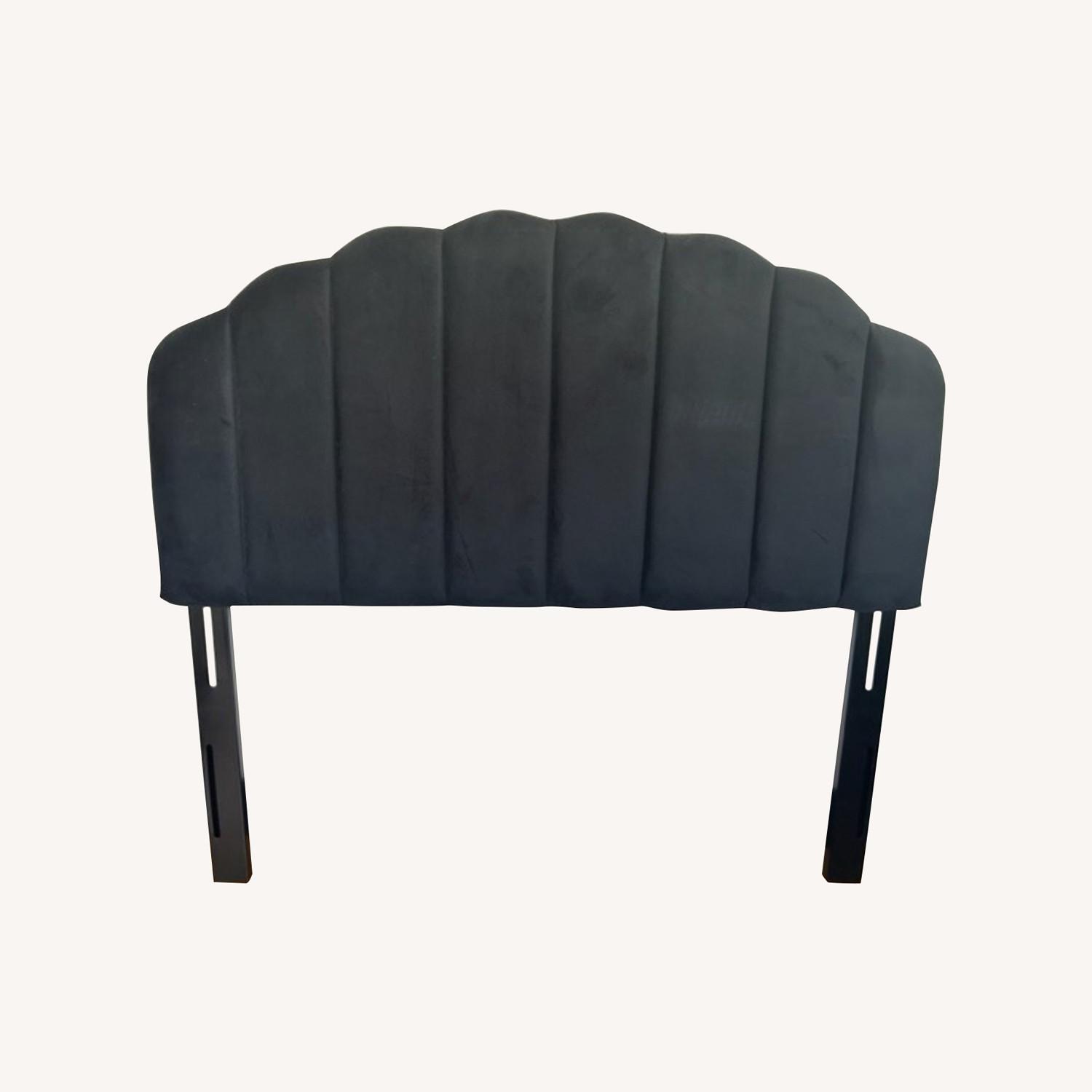 Shell Headboard Full size - image-0