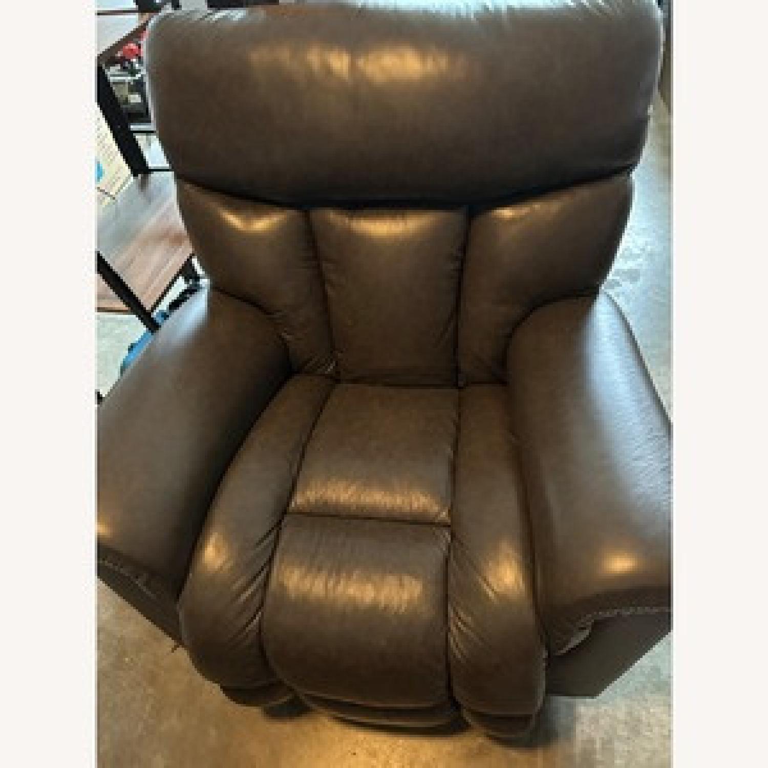 La-Z-Boy Power Wall Recliner w Headrest & Lumbar - image-2