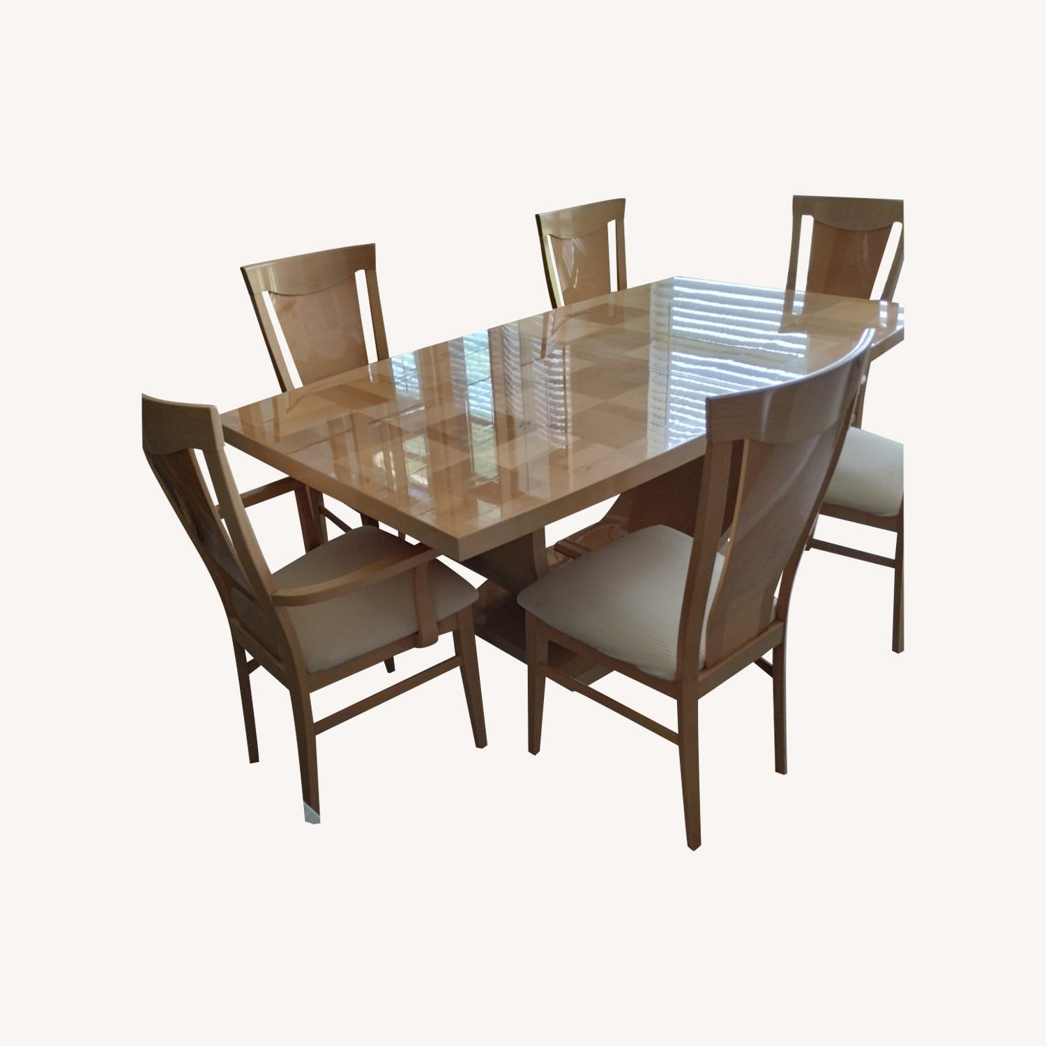 Dining Room Set - AptDeco