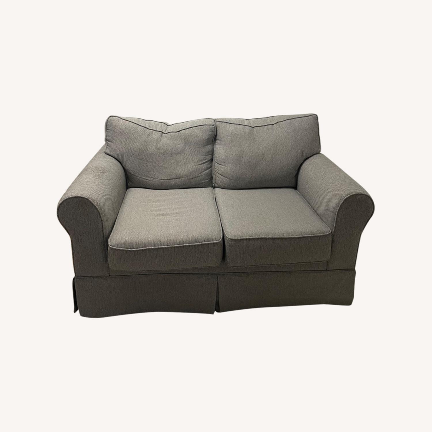 Bob's Discount Furniture Grey Couch - image-0