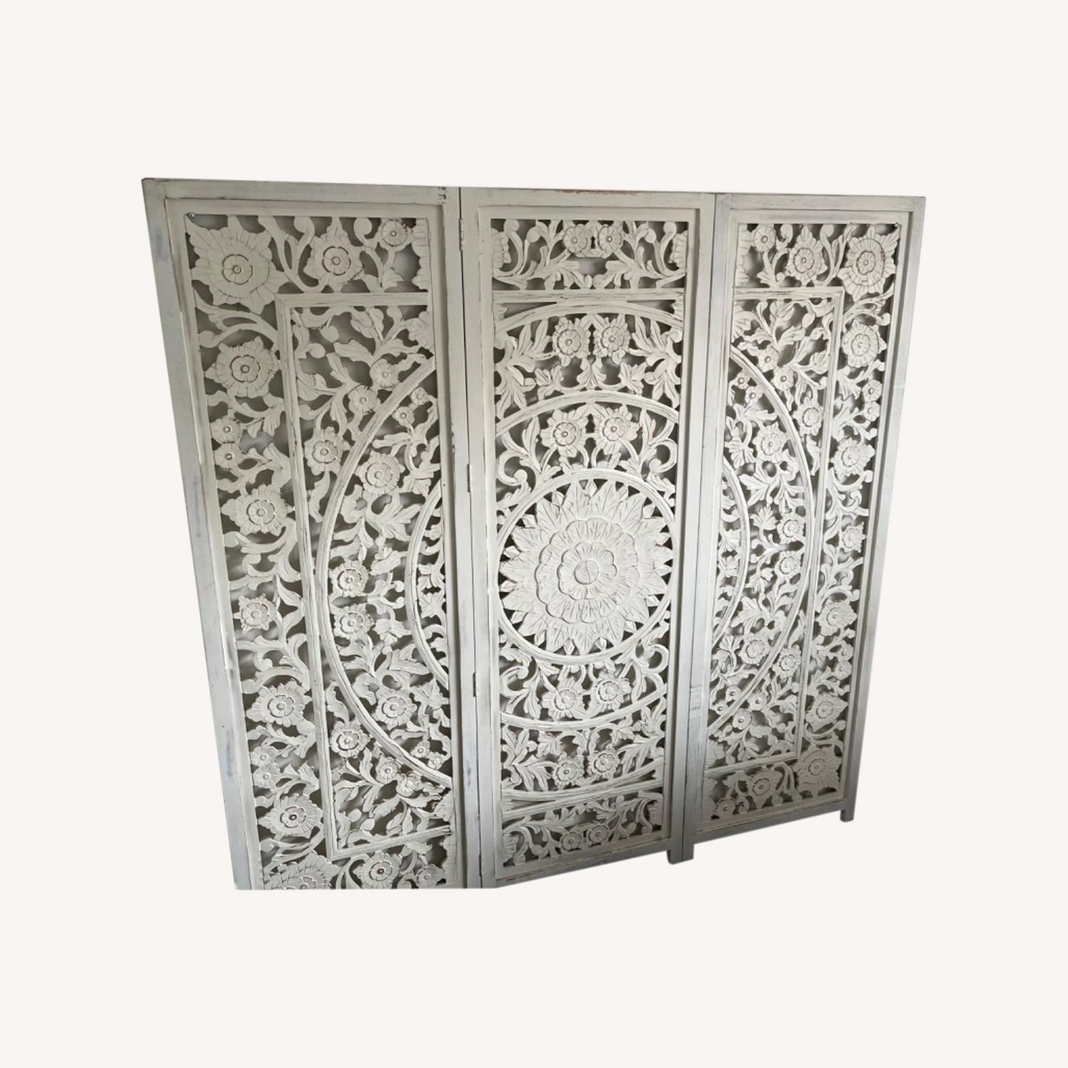 Room Divider - image-0