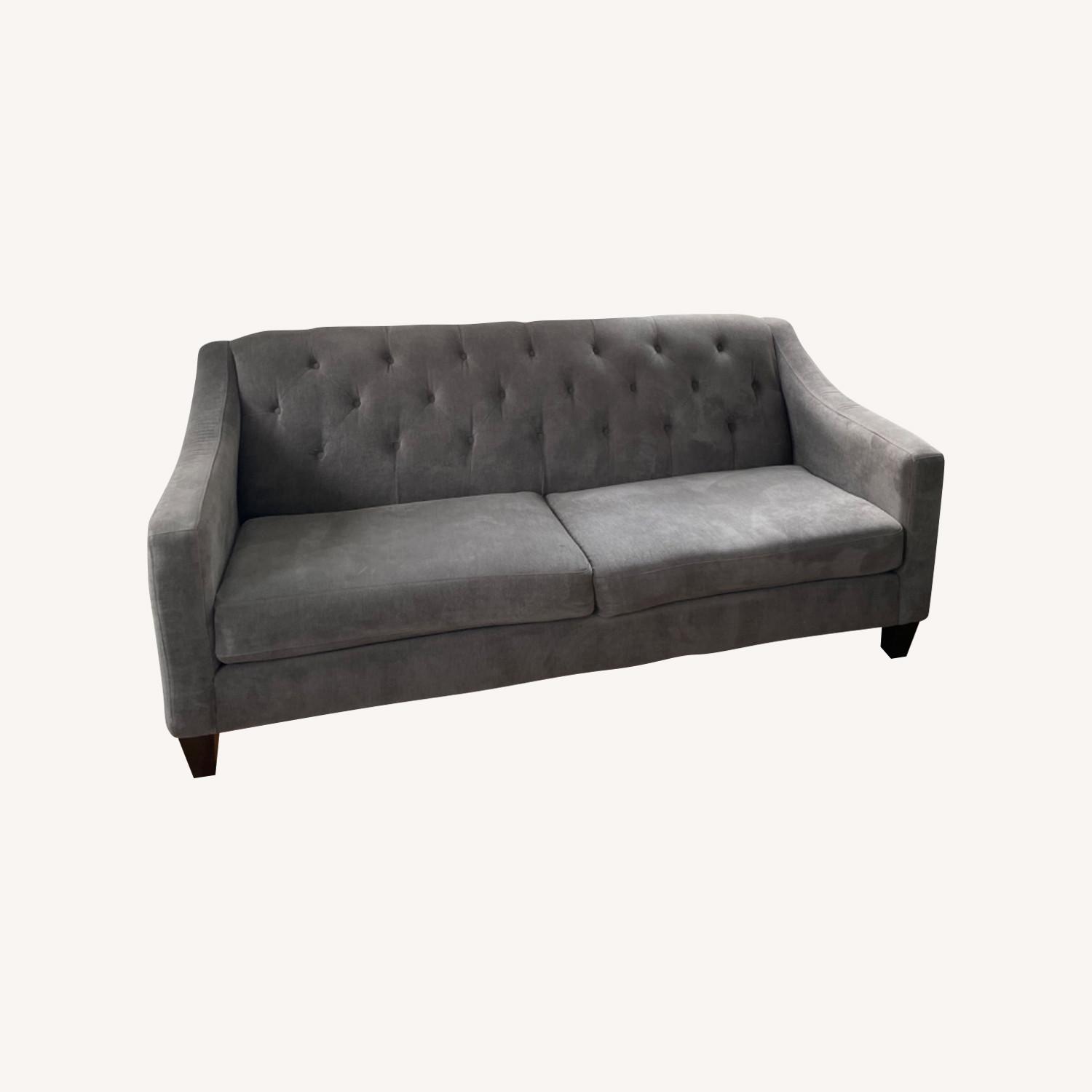 Raymour & Flanigan Couch Gray AptDeco