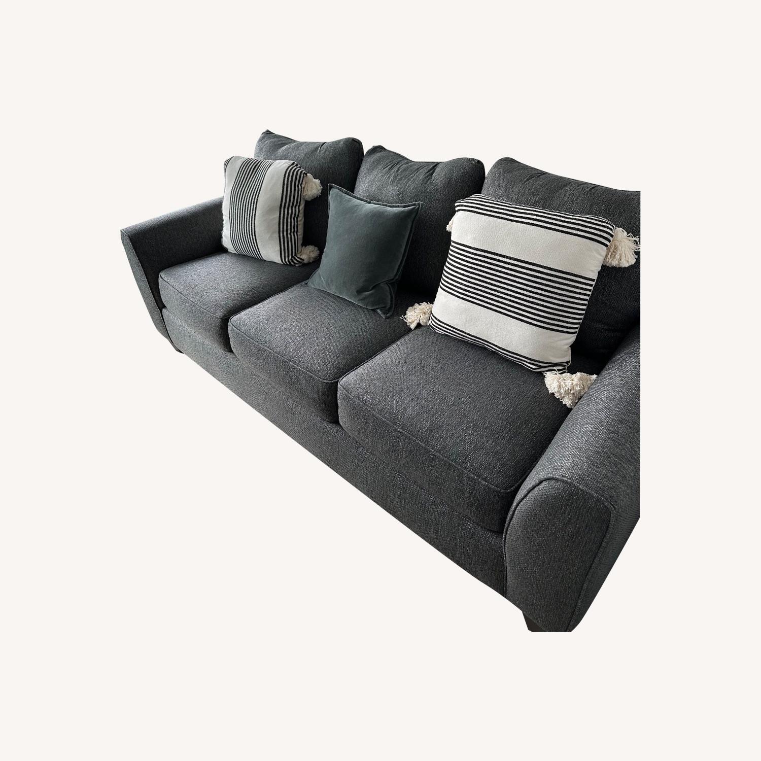Bob's Discount Furniture Sleek Gray Pullout Sofa AptDeco