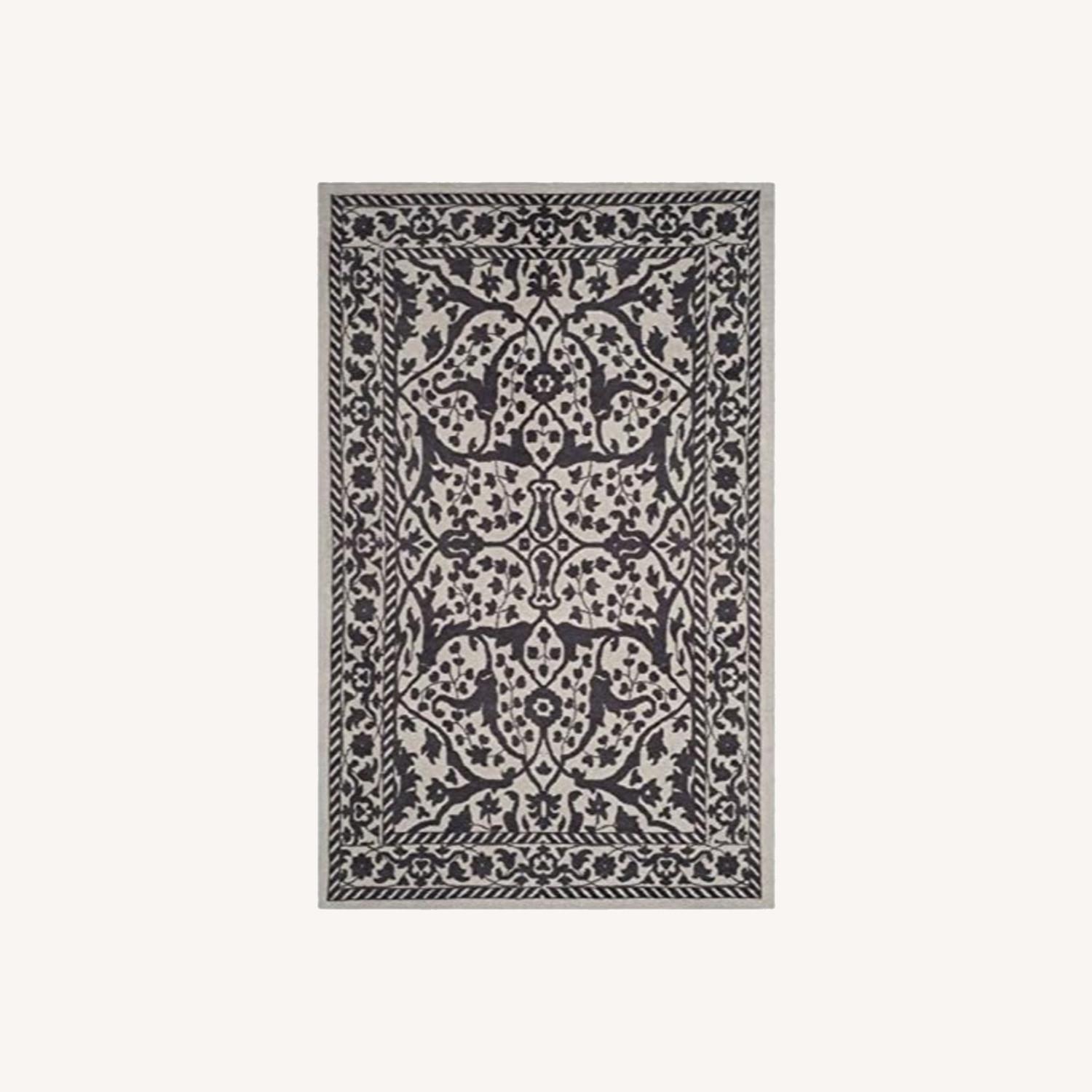 Safavieh Black and Grey Wool Rug 4 x 6 - image-0