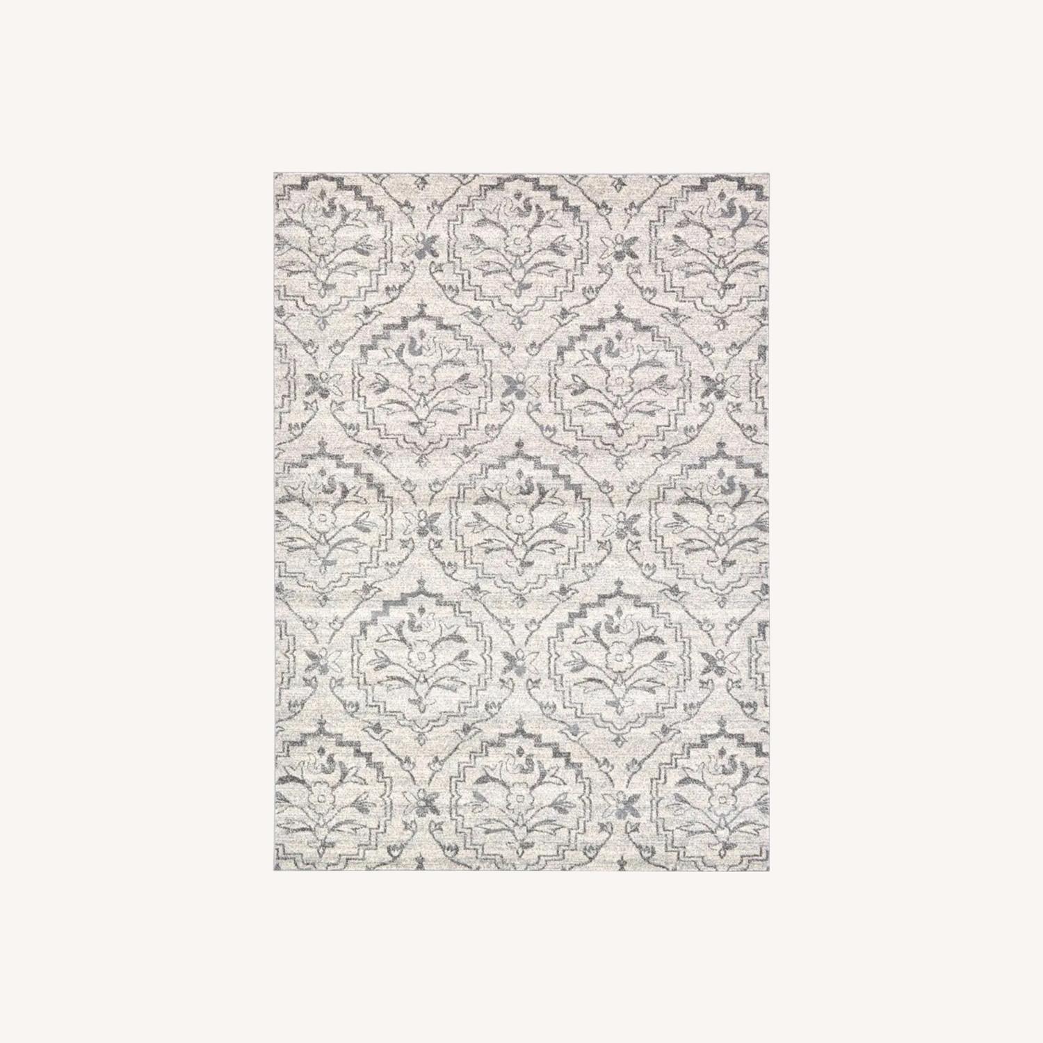 7X10 Ivory Diana Rug - image-0