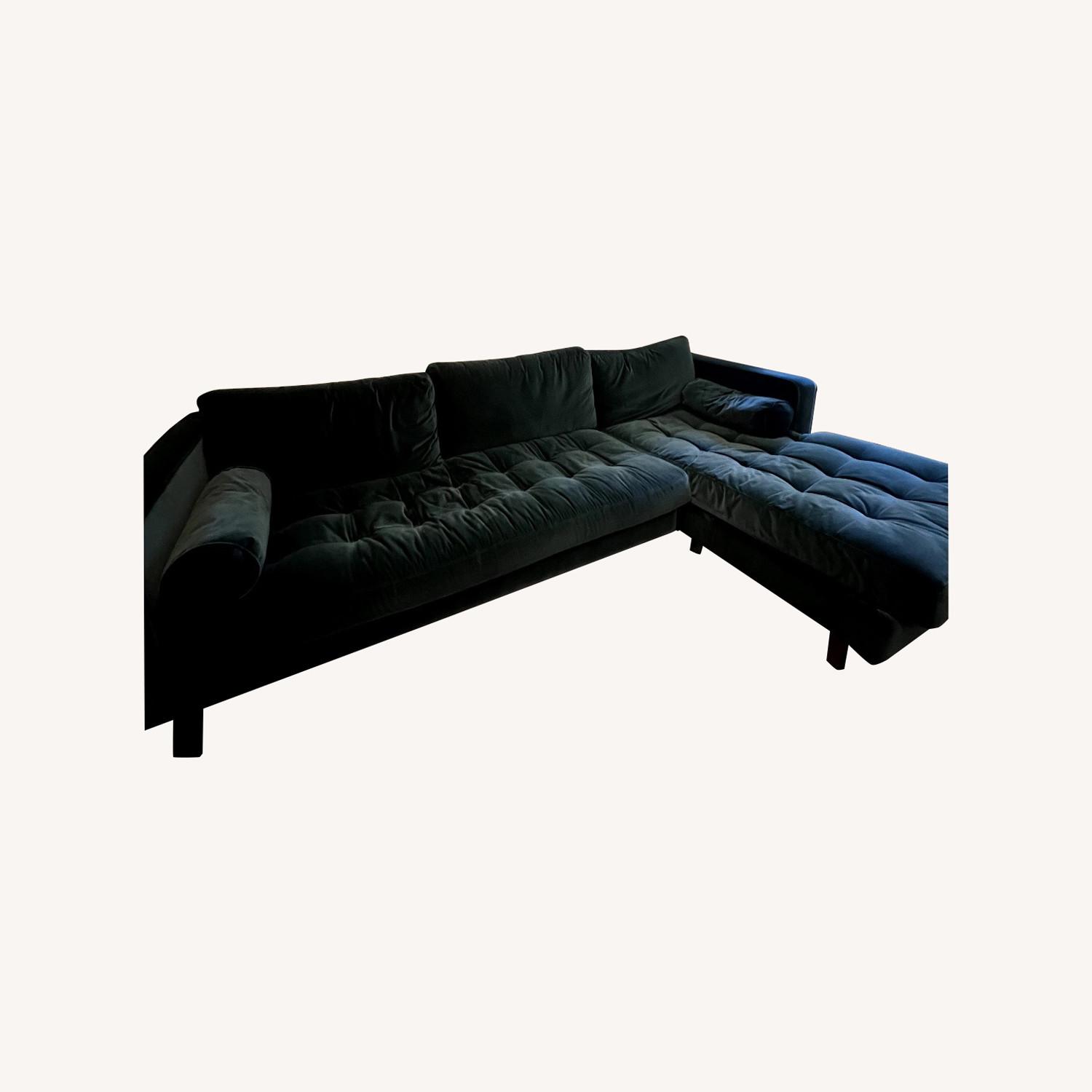 Aritcle Couch - image-0
