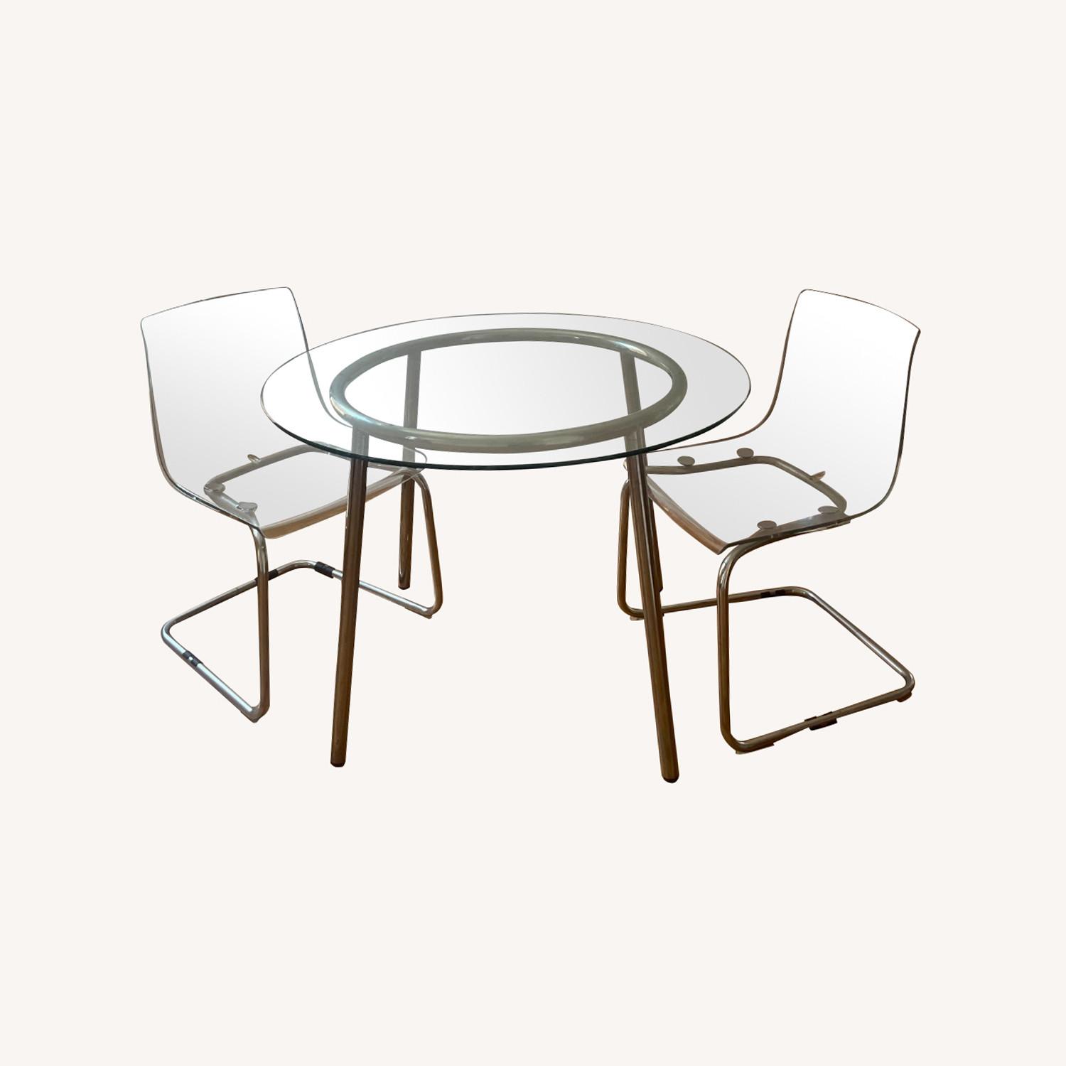 Round Glass Table + 2 Chairs AptDeco