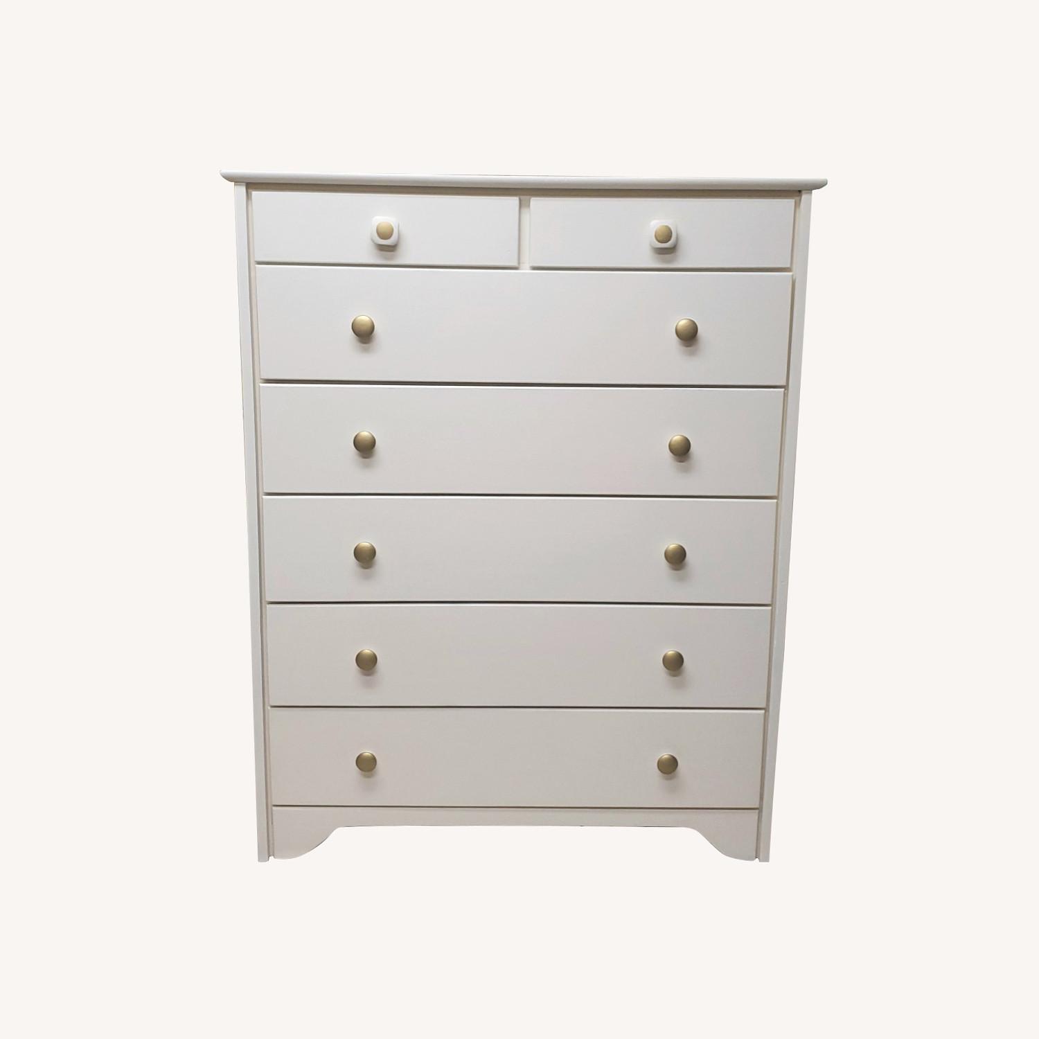 Beautiful 7-Drawer Cream Dresser - image-0