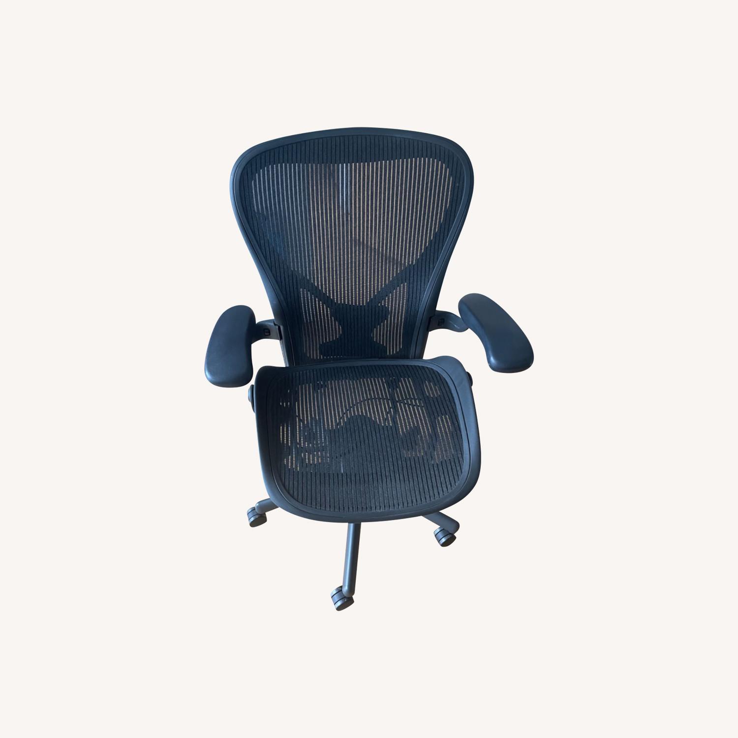 Large Aeron Herman Miller Chair - image-0