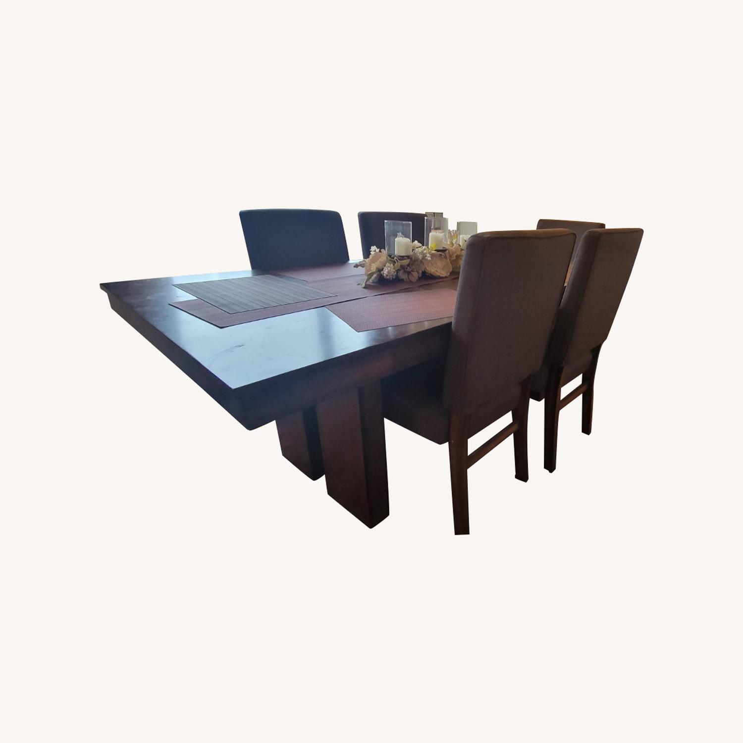 Raymour & Flanigan Hells Kitchen - image-0