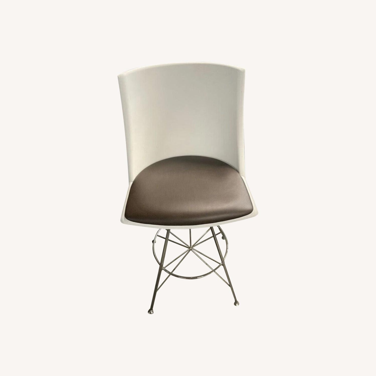 Artifort Star Base Stool Chair, 30"upholstered - image-0