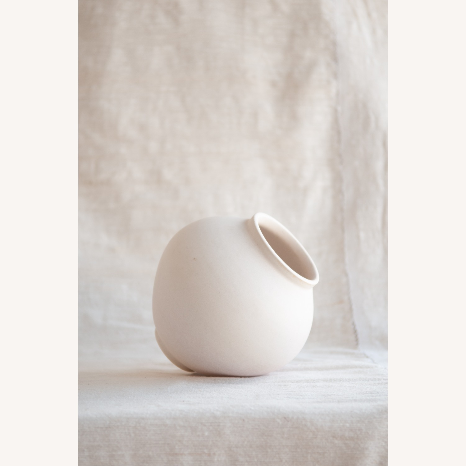 Medium White Moon Jar - image-0