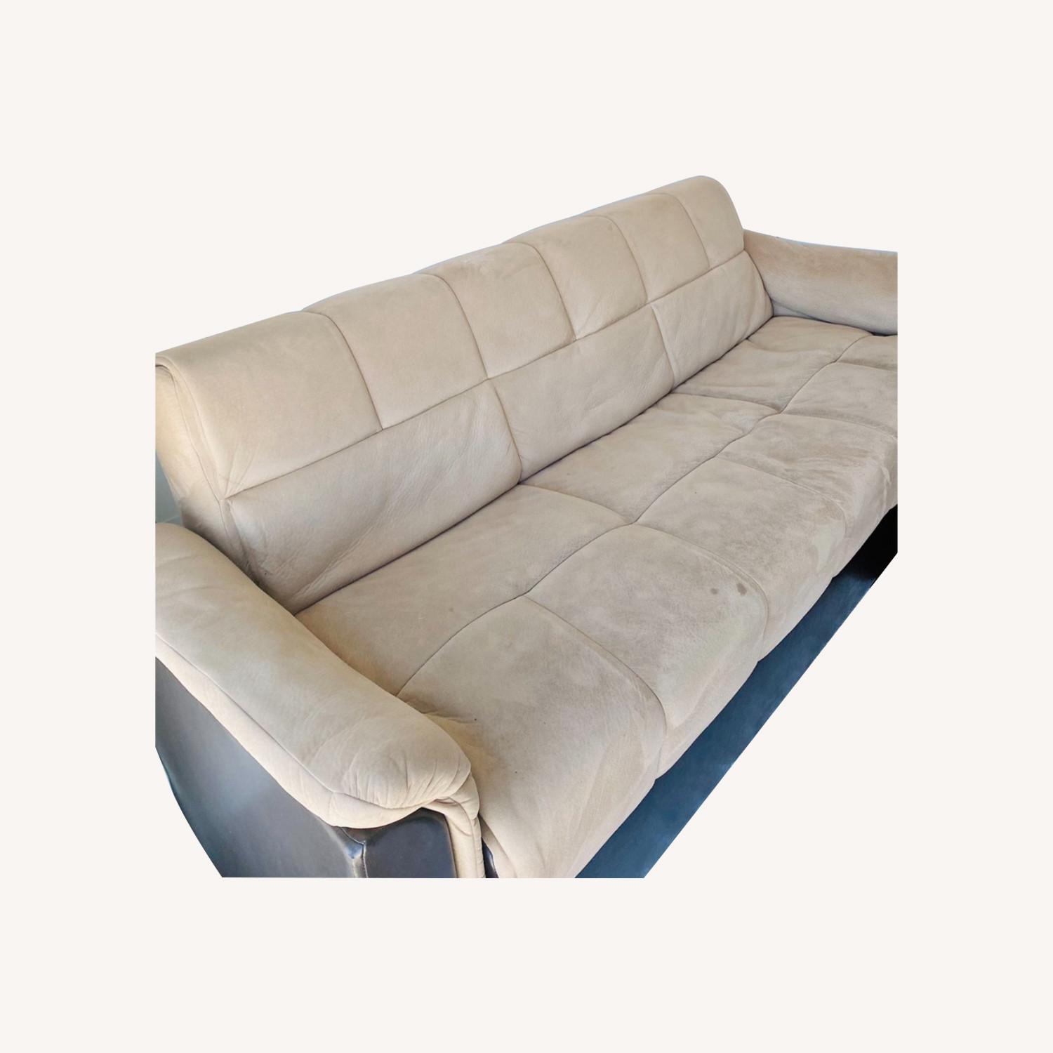 IKEA 3+ Piece Sofa Pull Out Bed - image-0