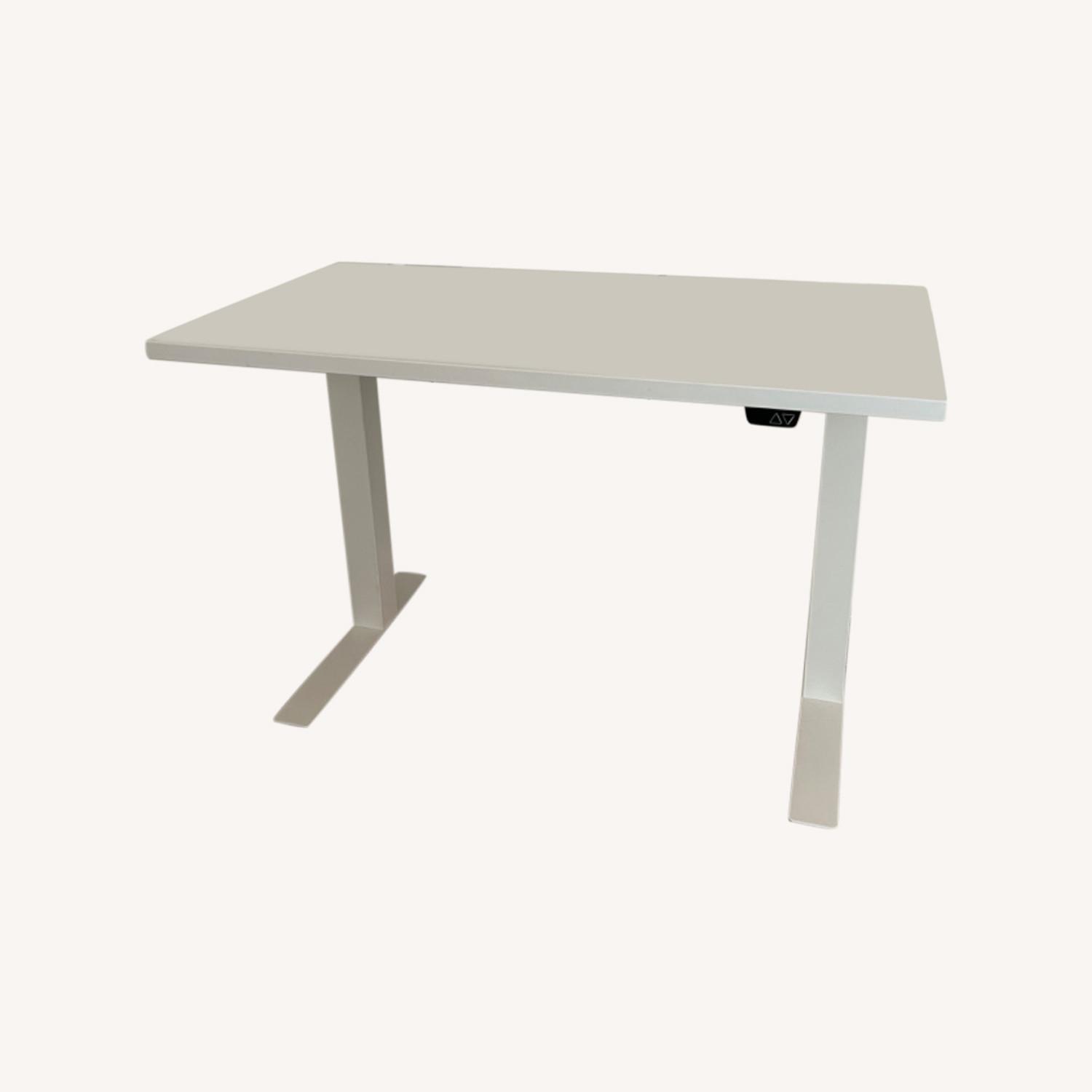 Knoll White Standing Desk AptDeco