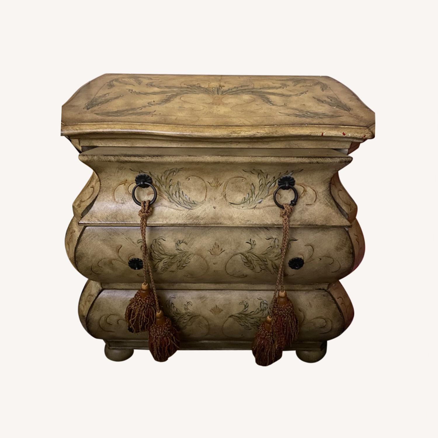 Vintage Cute Curved Three Draw Dresser AptDeco