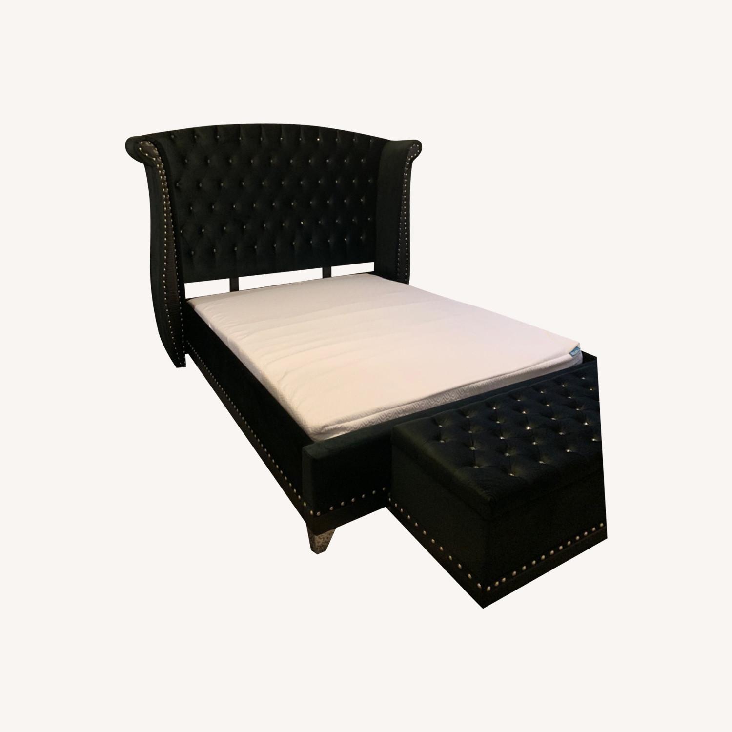 Upholstered Black Queen Bed - image-0