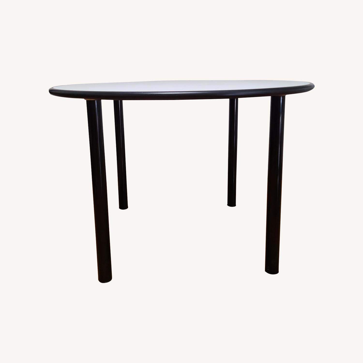 IKEA White Round Table AptDeco