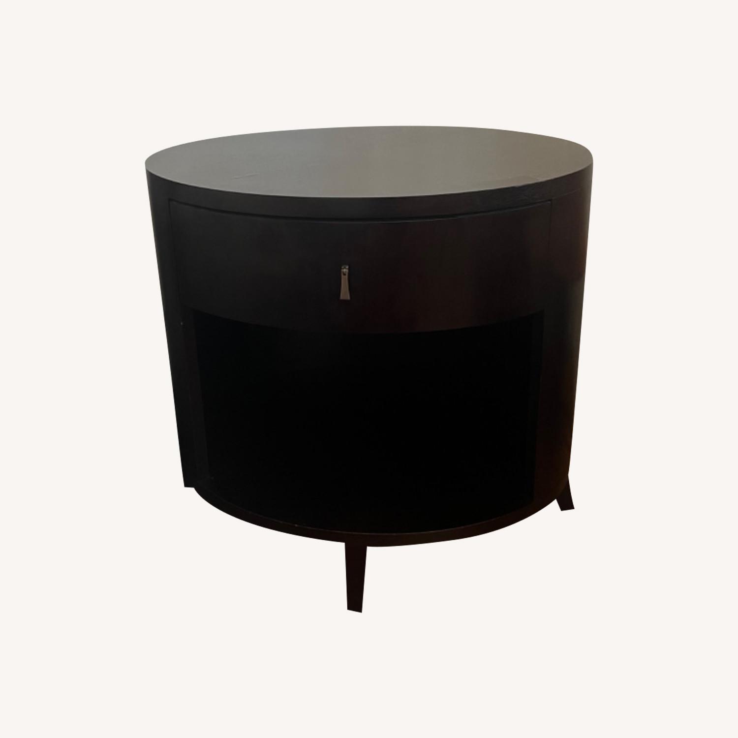 Exclusive DECCA Home Set of 2 Nightstands - image-0