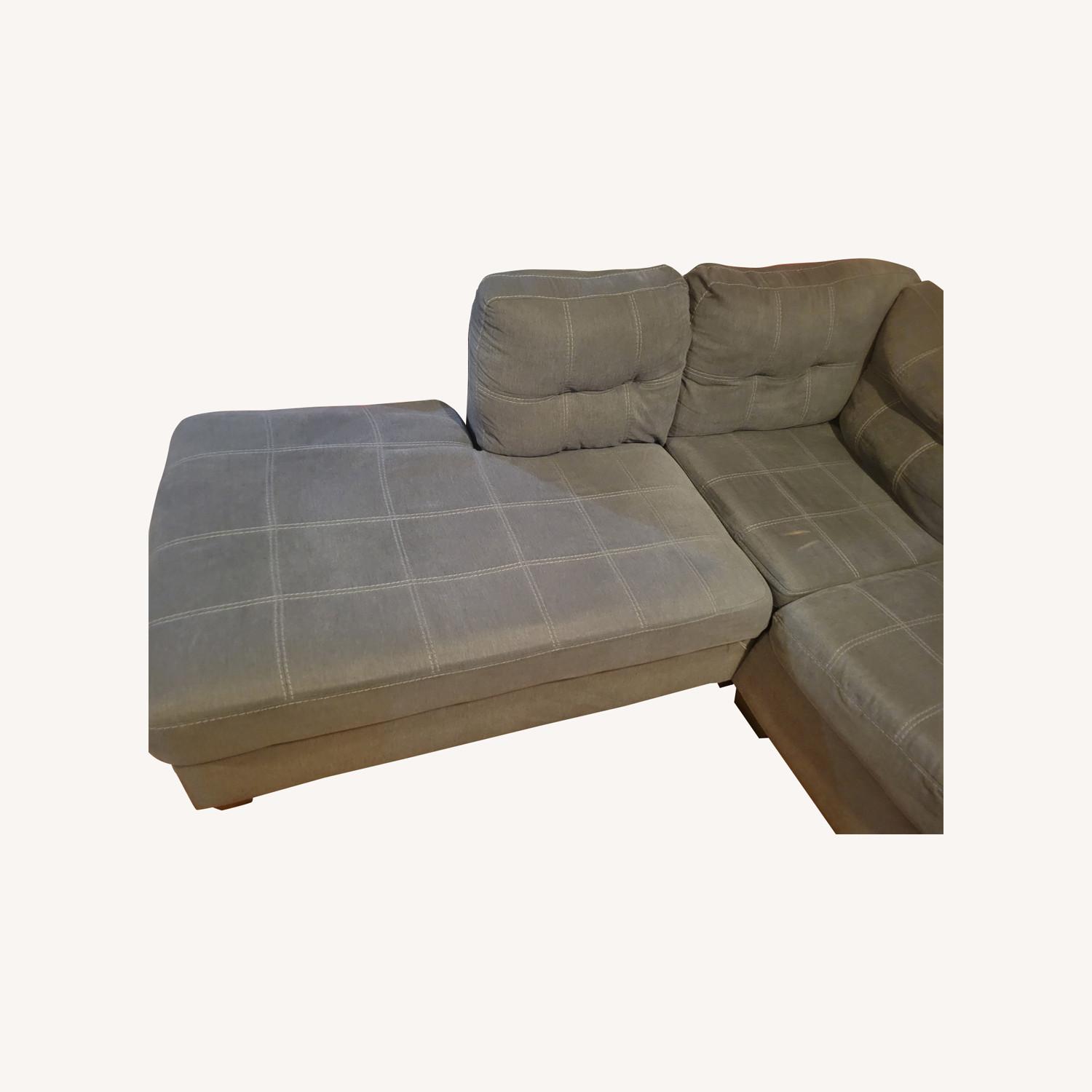Raymour & Flanigan Waymor Sectional and Ottoman Set - image-0