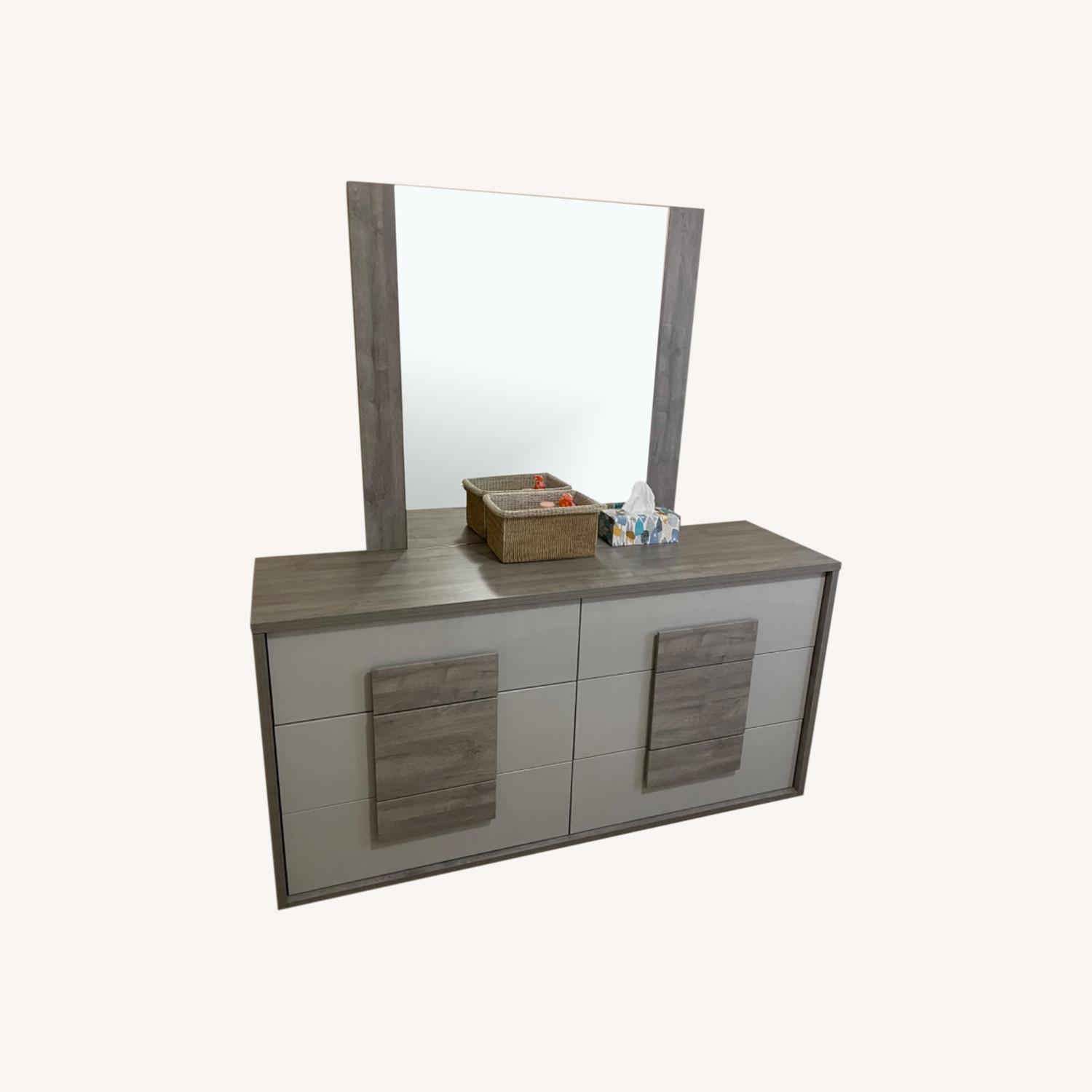 rooms to go silver dresser Starlet Lane Silver Gray Dresser