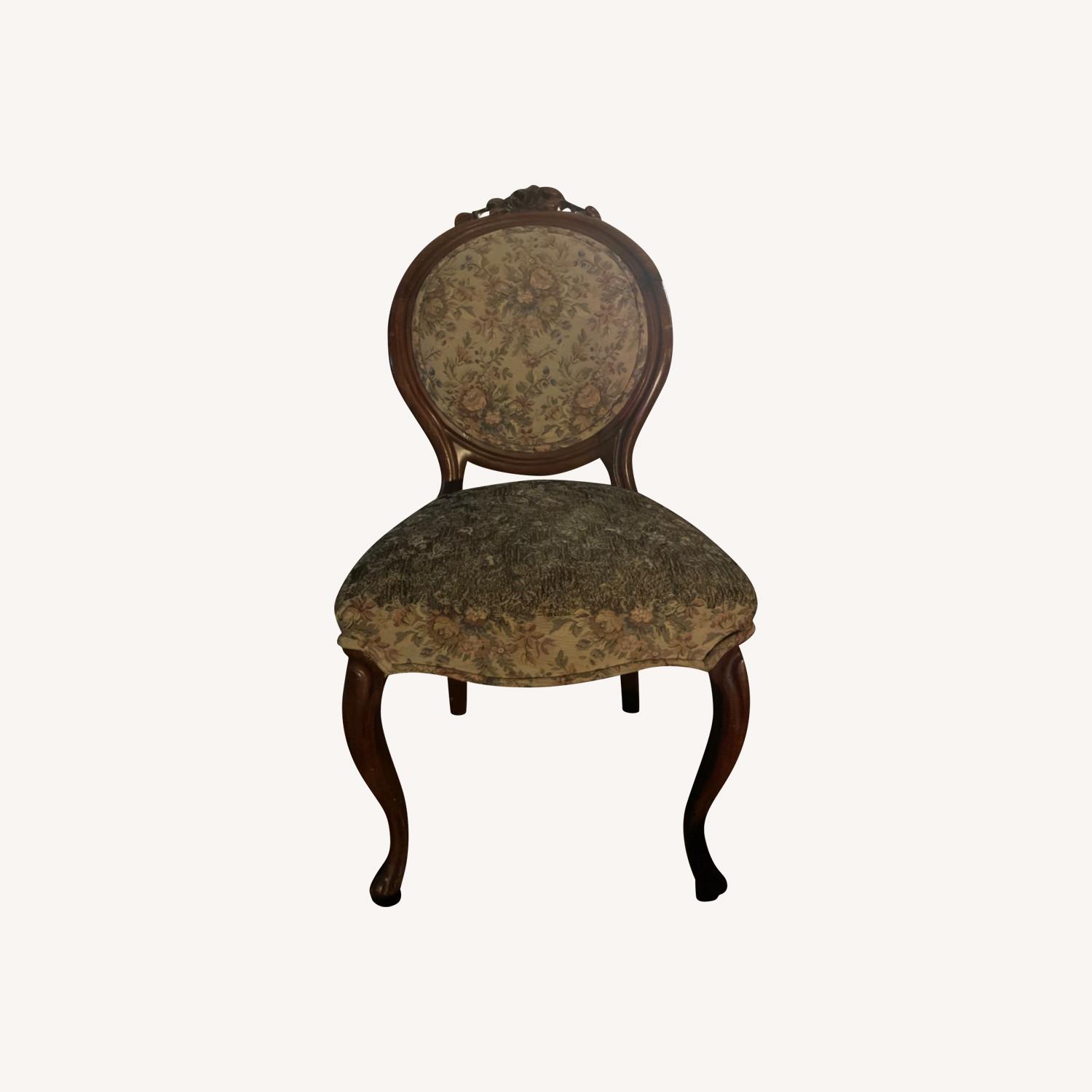Rose Romantic Antique Chair - image-0