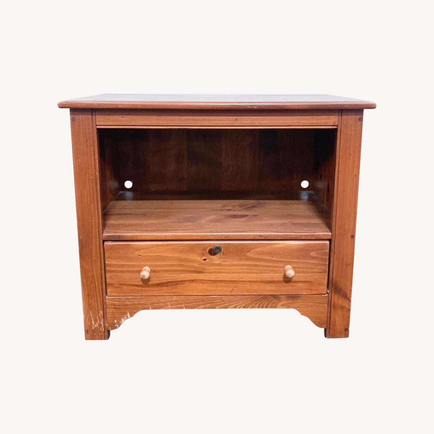 Vintage Ethan Allen TV Console AptDeco