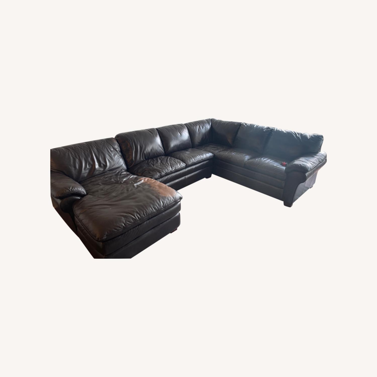 La-z-boy Brock Sectional - AptDeco