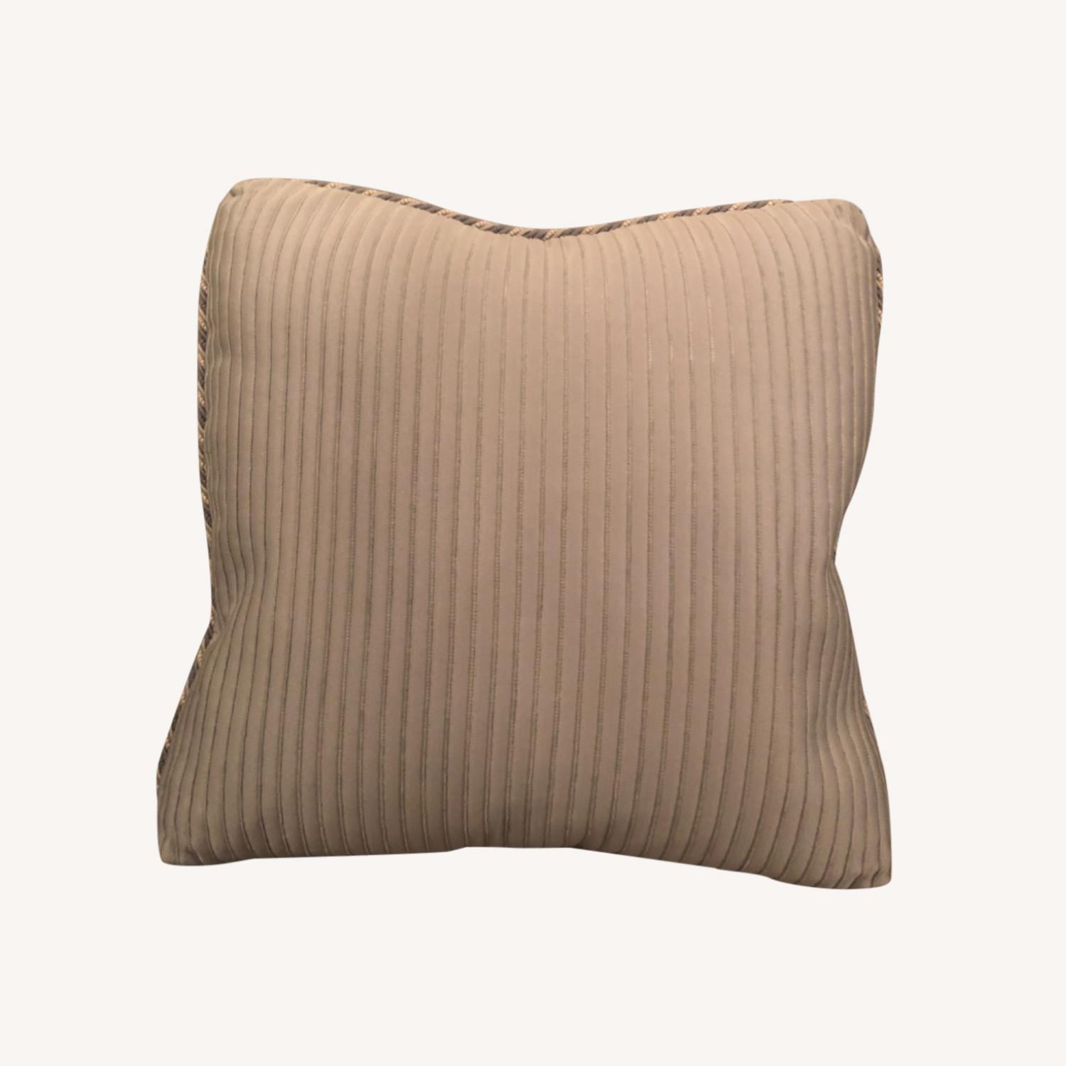 Ethan Allen Couch Pillows - image-0