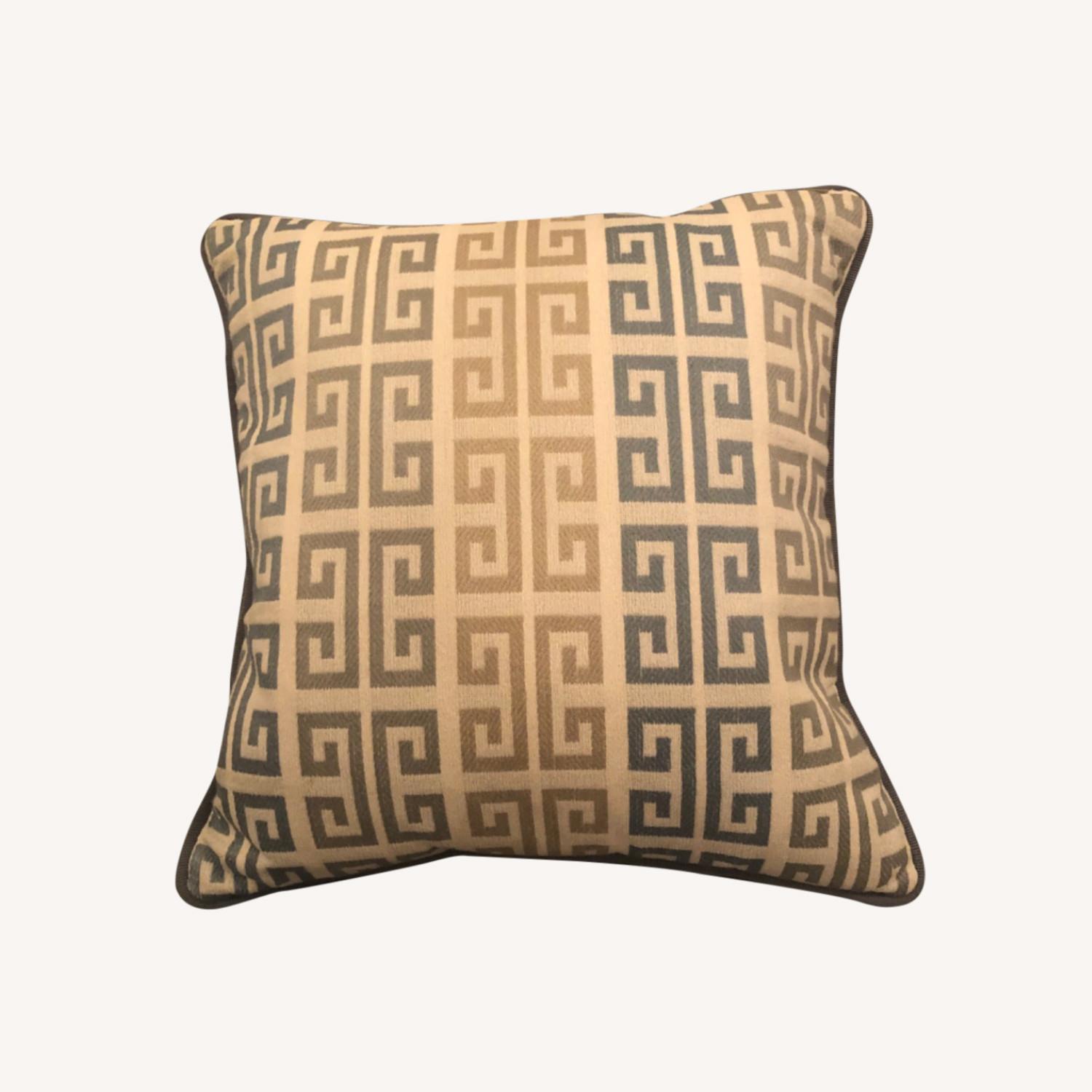 Ethan Allen Couch Pillows - image-0