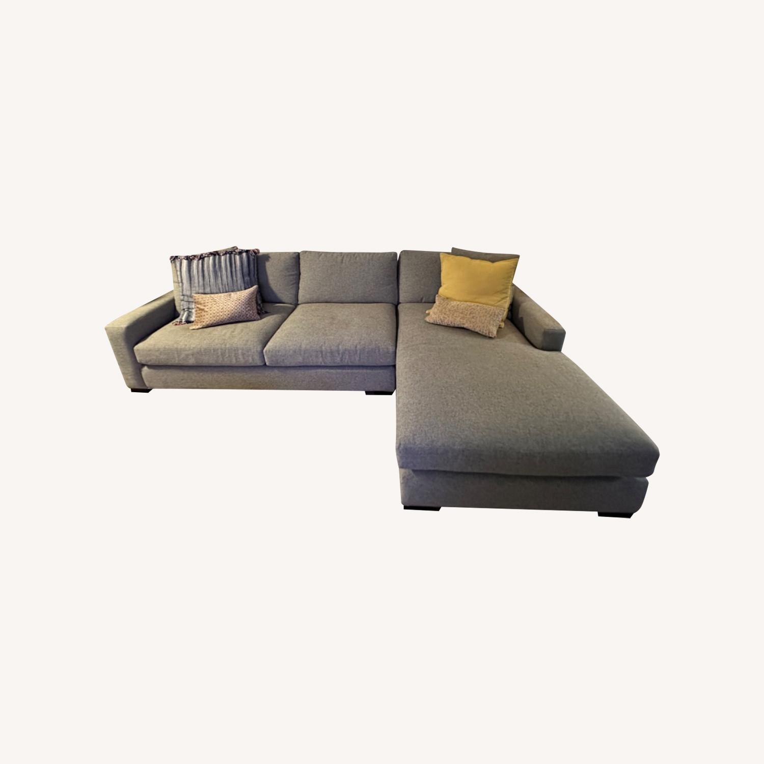 Rb Deep Metro Couch