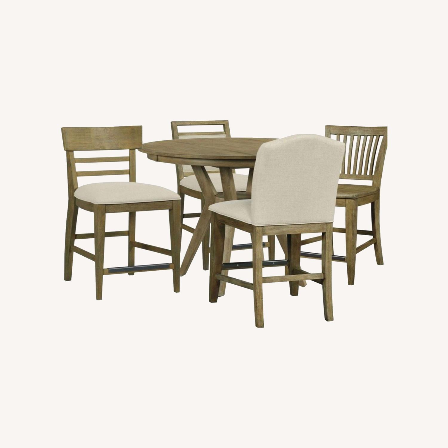 Round Dinner Table with Chairs - image-0