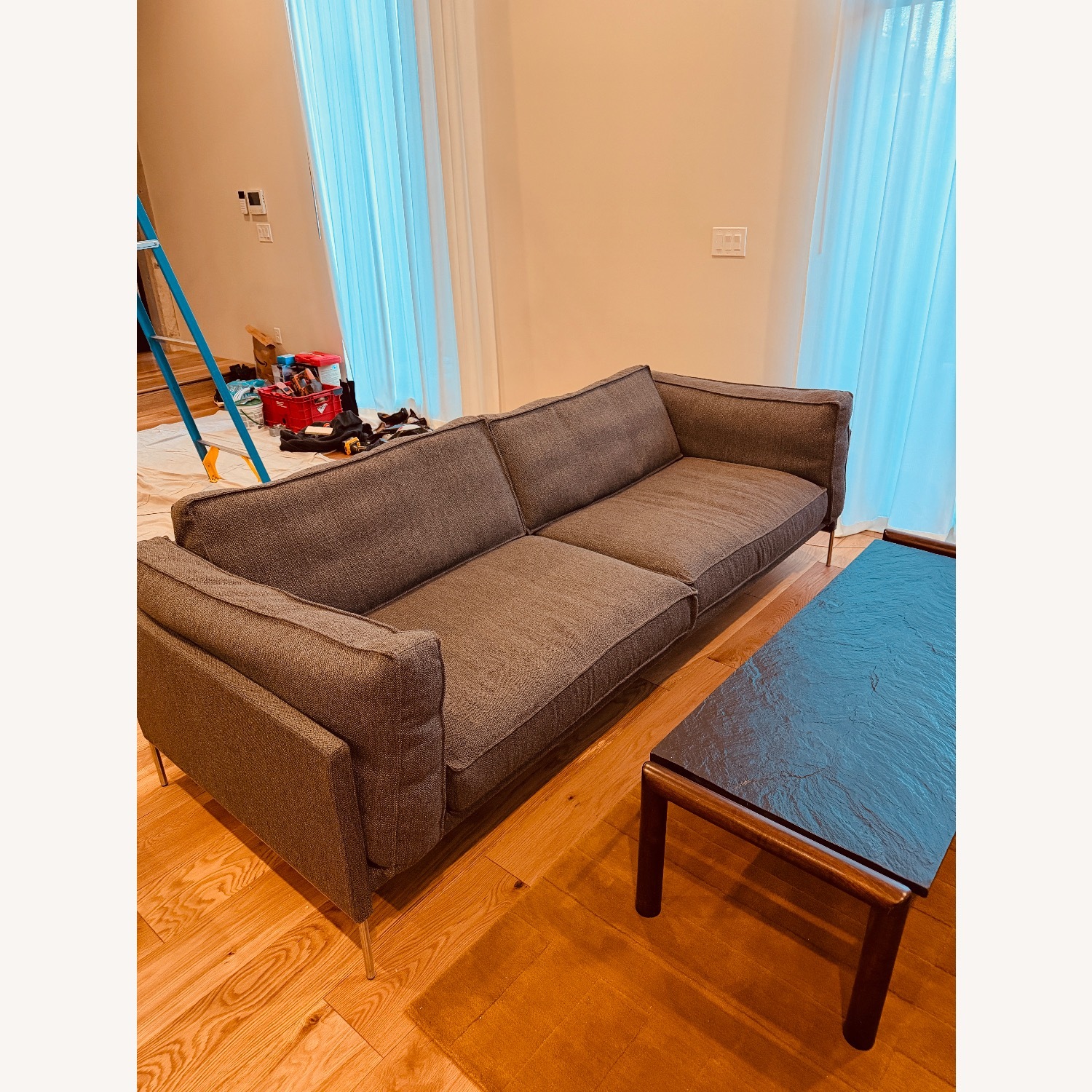 Eilersen Gravel Slimline Sofa - image-4